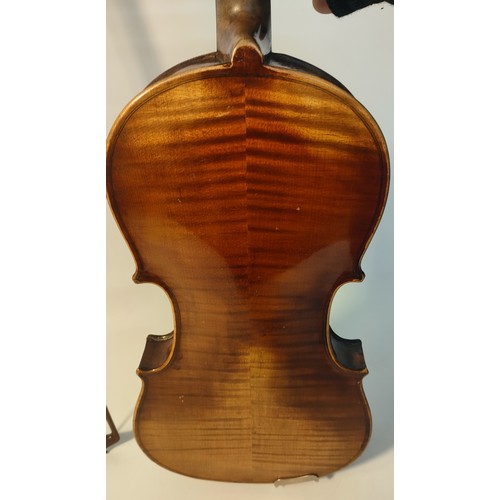 Antique Violin with bow in fitted hard case [60cm] - Bild 7 aus 10