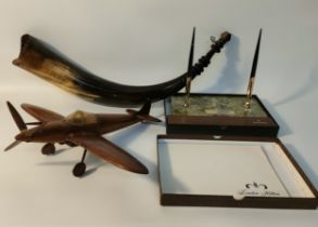 Sheaffer desk pen holder with box, large hunting horn along with apprentice vintage plane model [