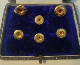 18ct gold set of six 1900s cufflink buttons in original fitted box [5.87] grams
