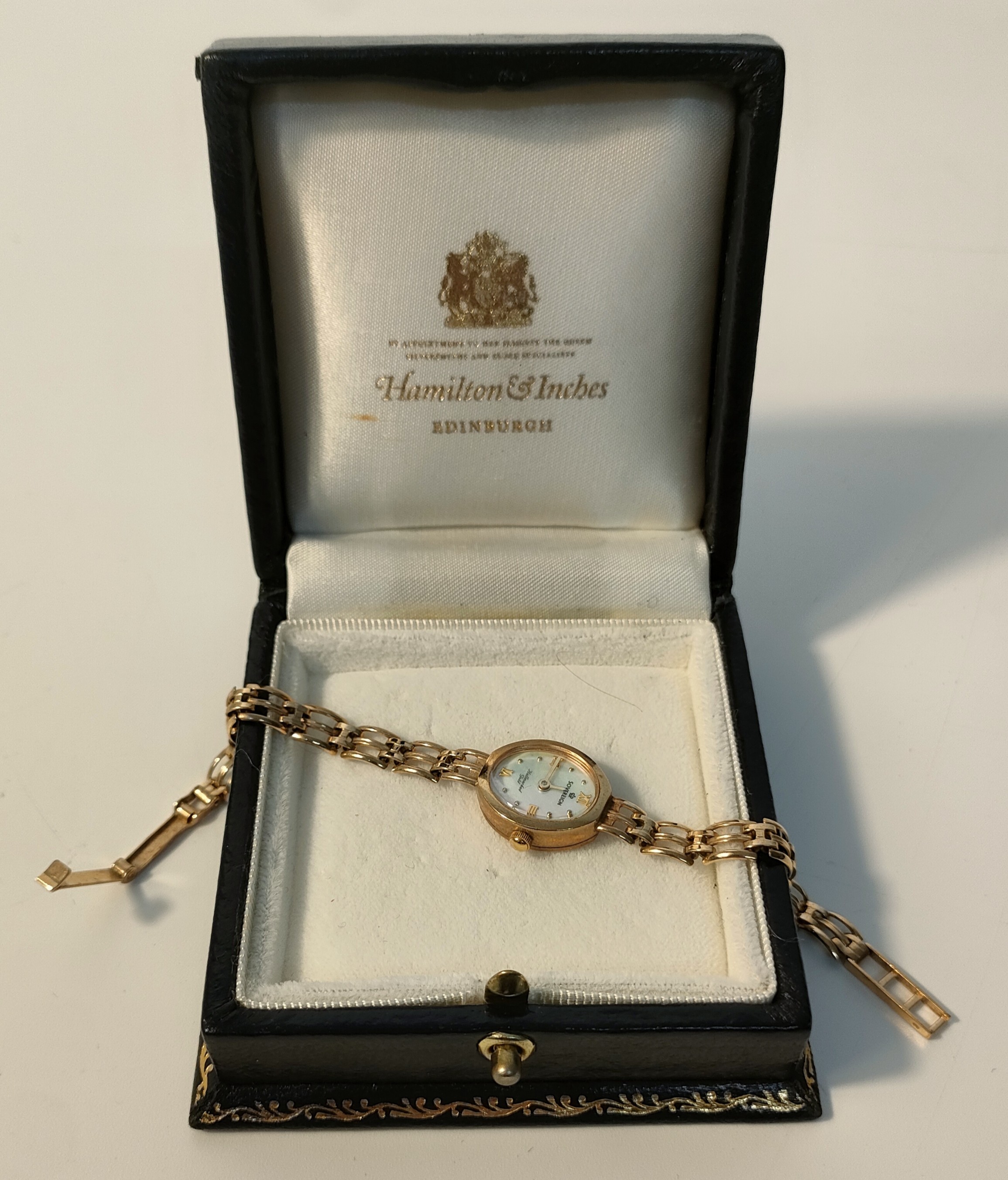 9ct gold Sovereign watch set with 9ct gold 375 hallmarked bracelet [8.77] gross weight - Image 2 of 5