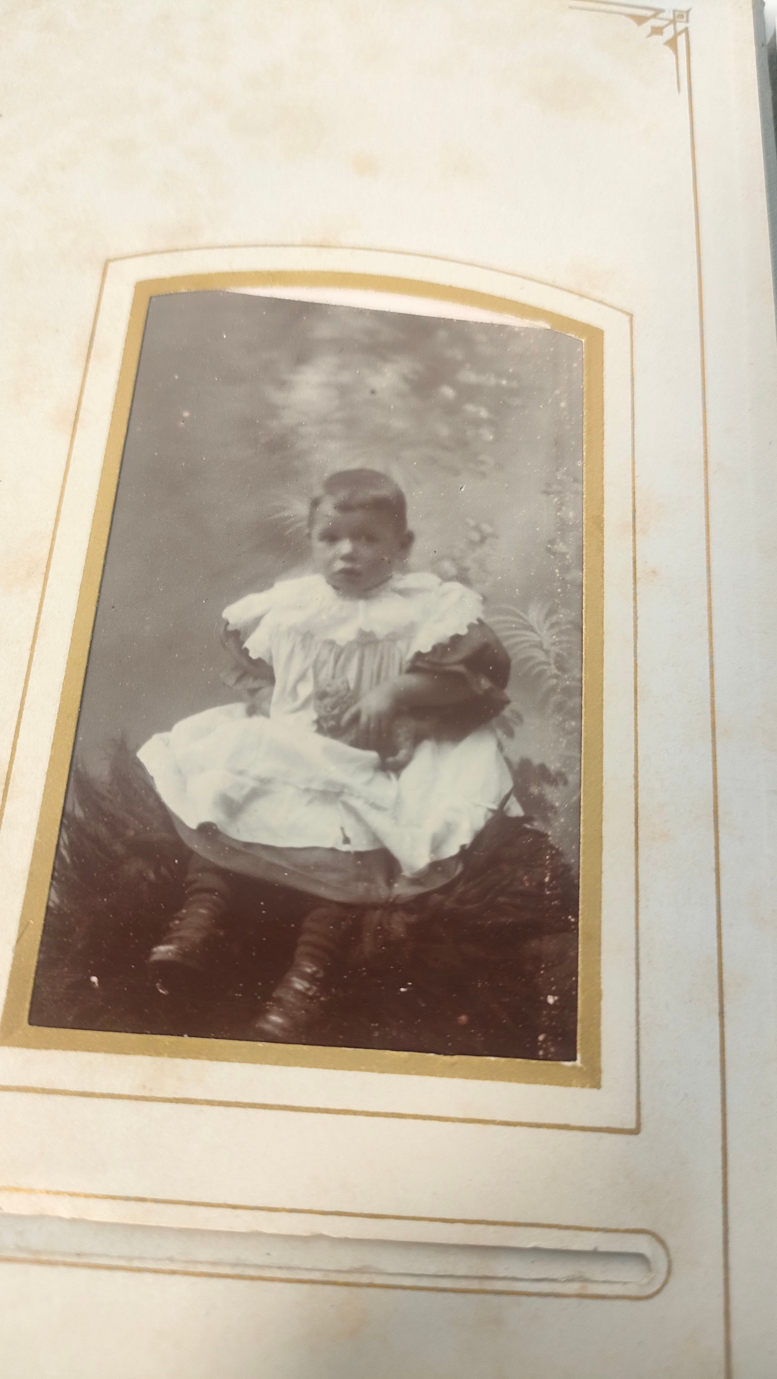 Victorian leather bound photo album dating from 1865 - Image 8 of 17