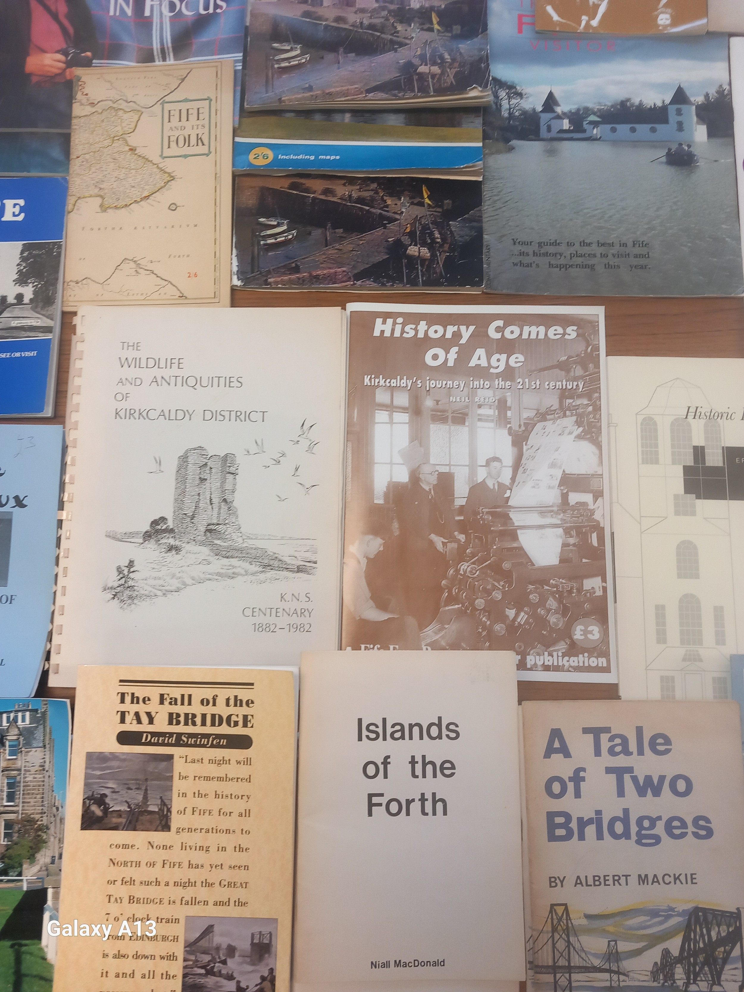 Collection of vintage books on Fife, to include publications on fishing, mining and towns in the - Image 4 of 9