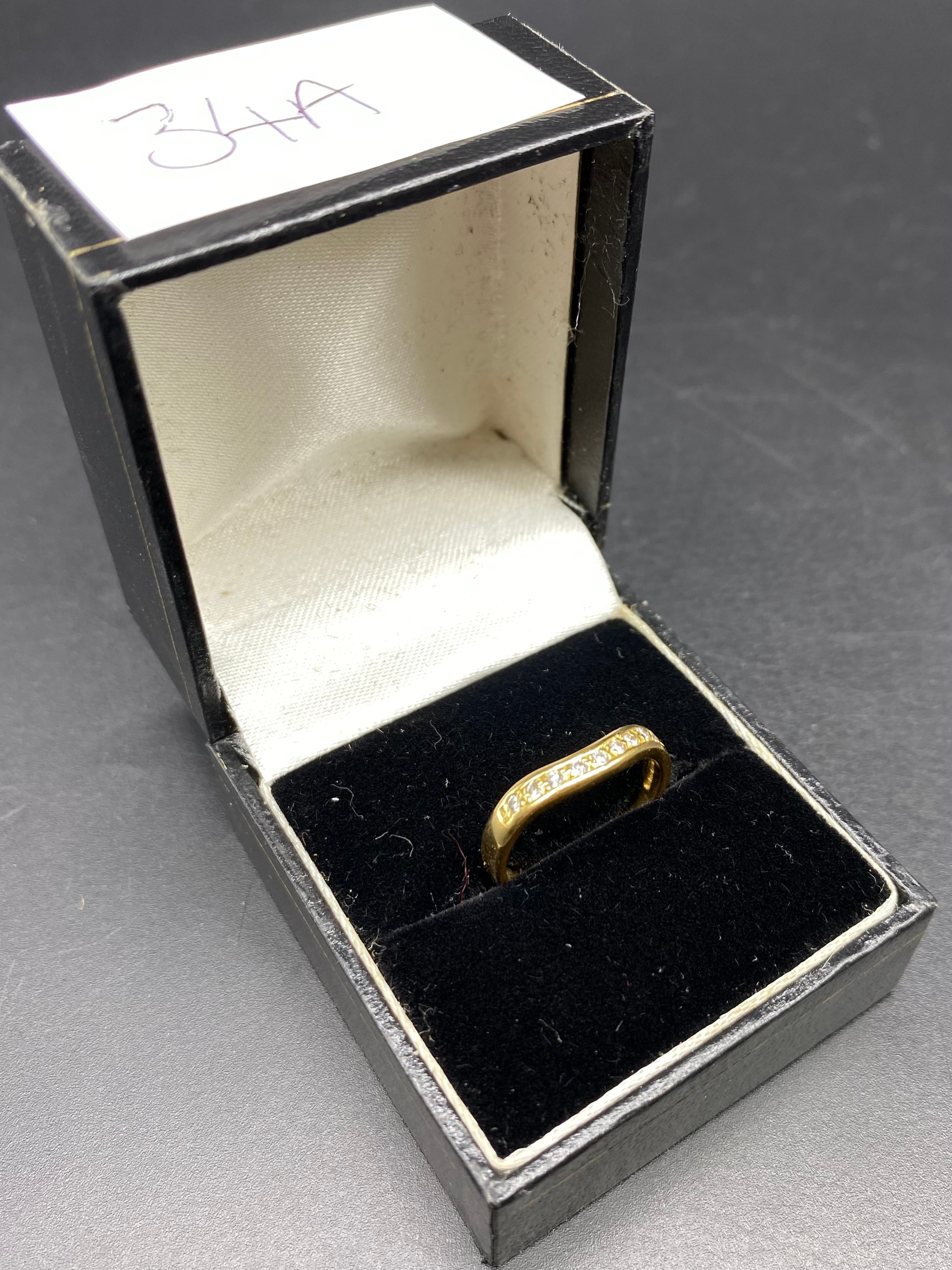18ct yellow gold 9 stone diamond ring [sizeK1/2] [2.82grams] - Image 3 of 4