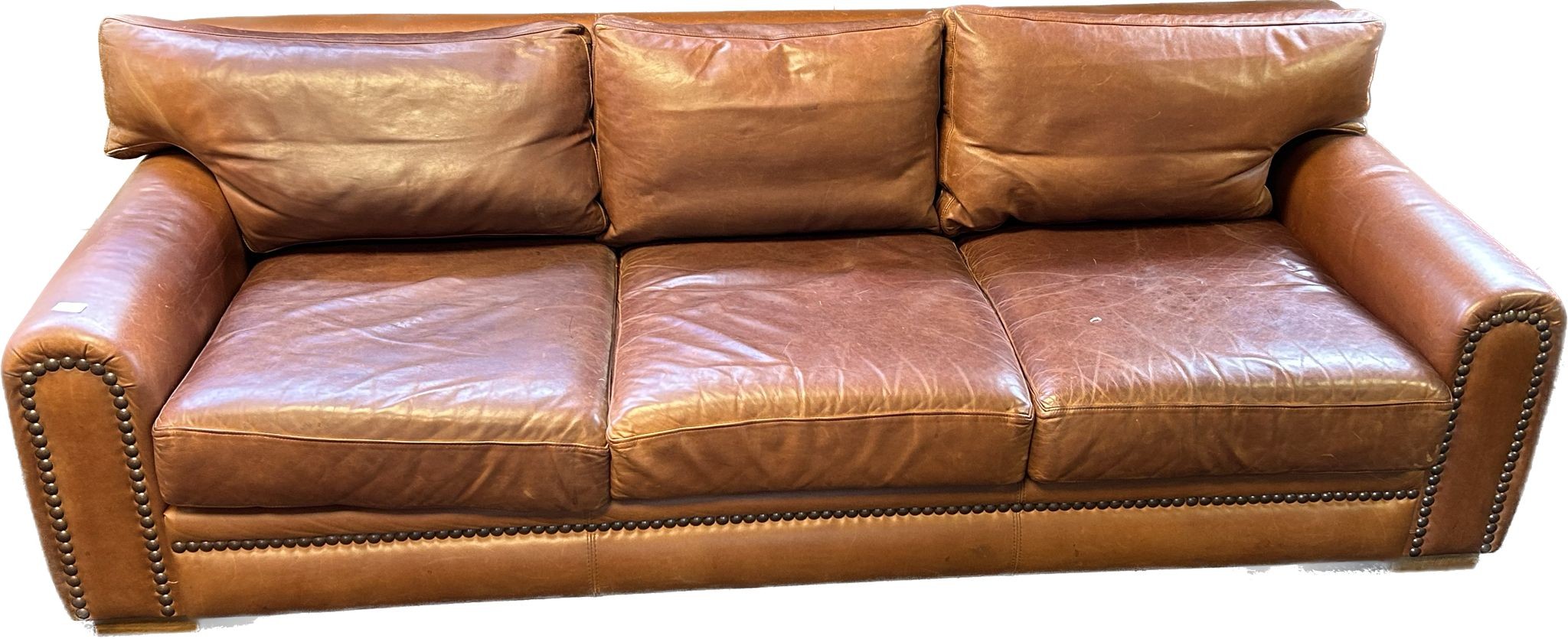 Contemporary tan leather 3 seat settee with brass nail head trim - Image 2 of 3