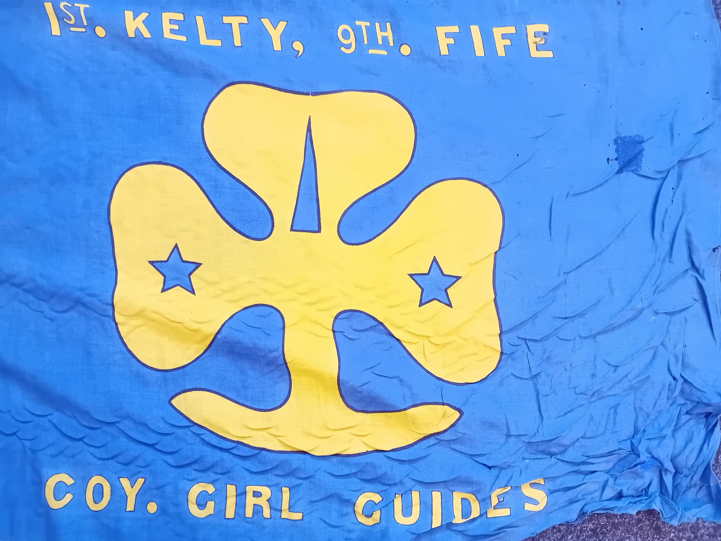 Kelty, Fife Girl Guide flag on pole with brass G&G plaque to the top. [233cm] - Image 3 of 3