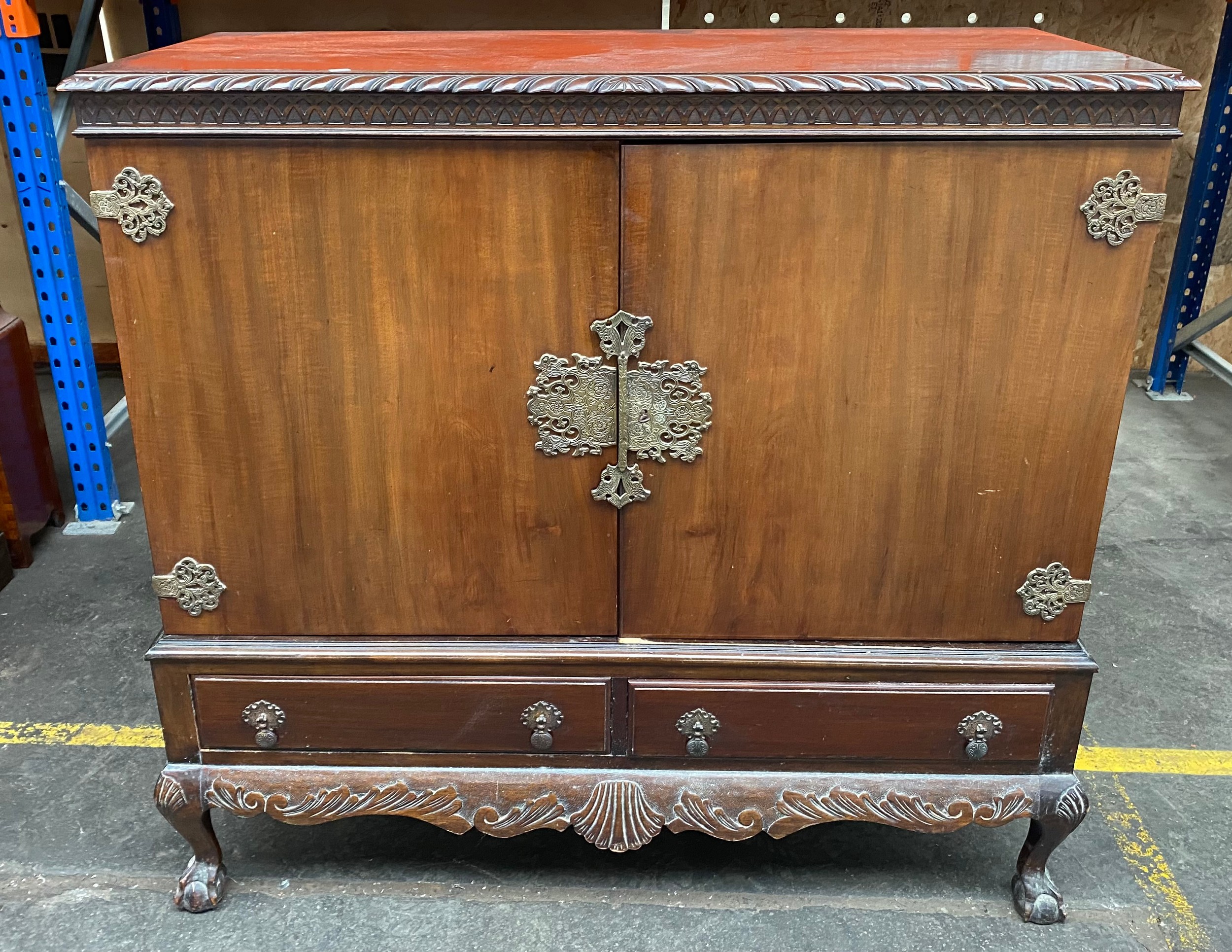 Eastern 2 door mahogany wood cabinet with brass fittings [117x52x113.5cm]