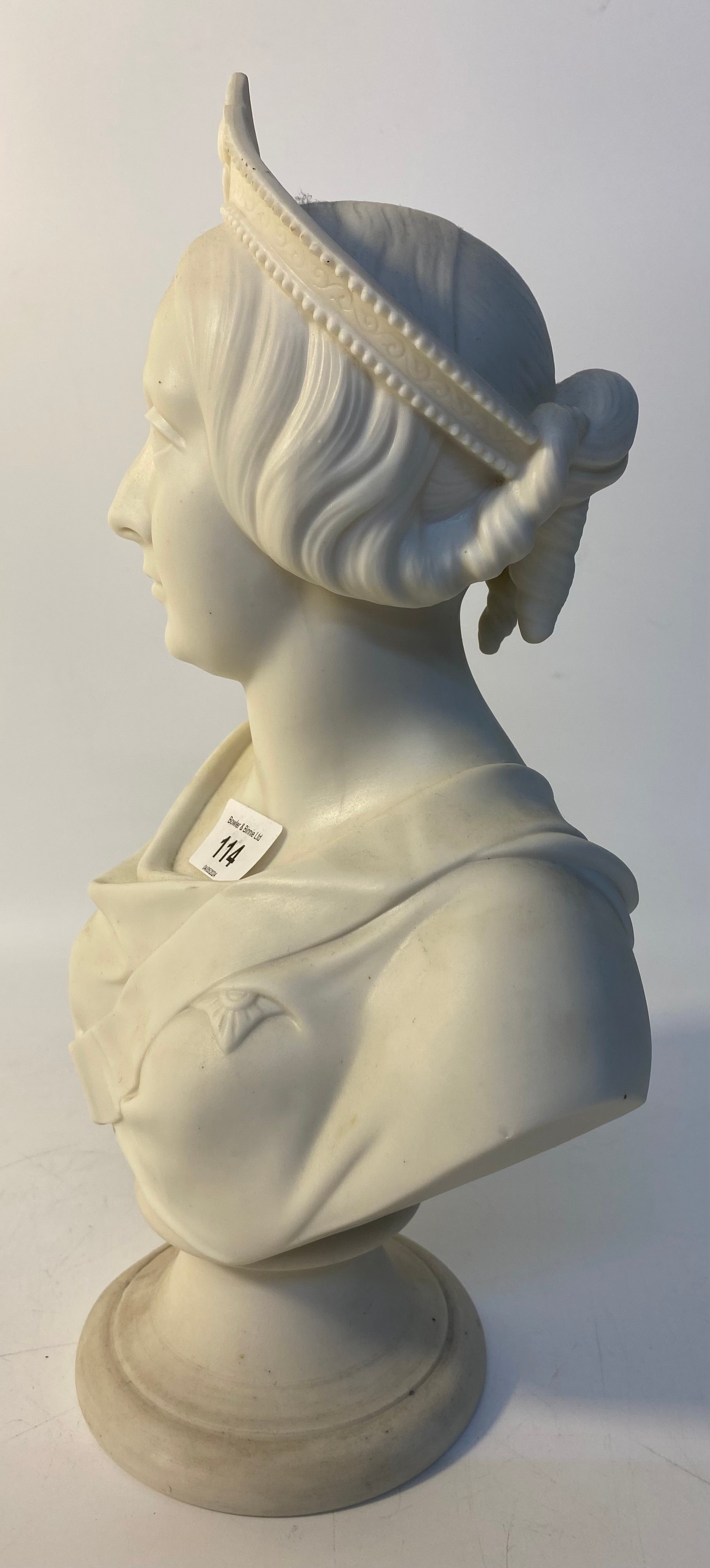 Royal Worcester sculpture lady bust by E.J Jones sculptor [20x34cm] - Image 3 of 6