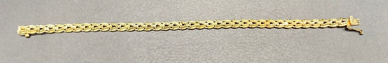 14kt US hallmarked fancy linked bracelet [9.57] grams