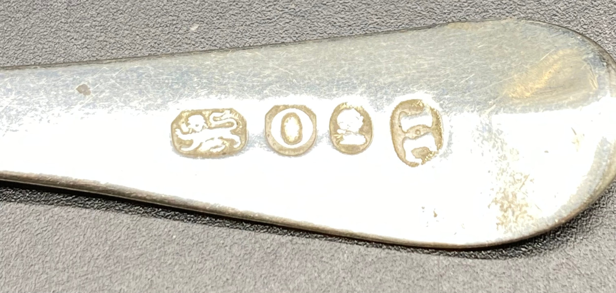 Provincial Scottish Georgian silver desert spoon dated 1820, maker initial AH [28.46] grams Georgian - Image 6 of 6