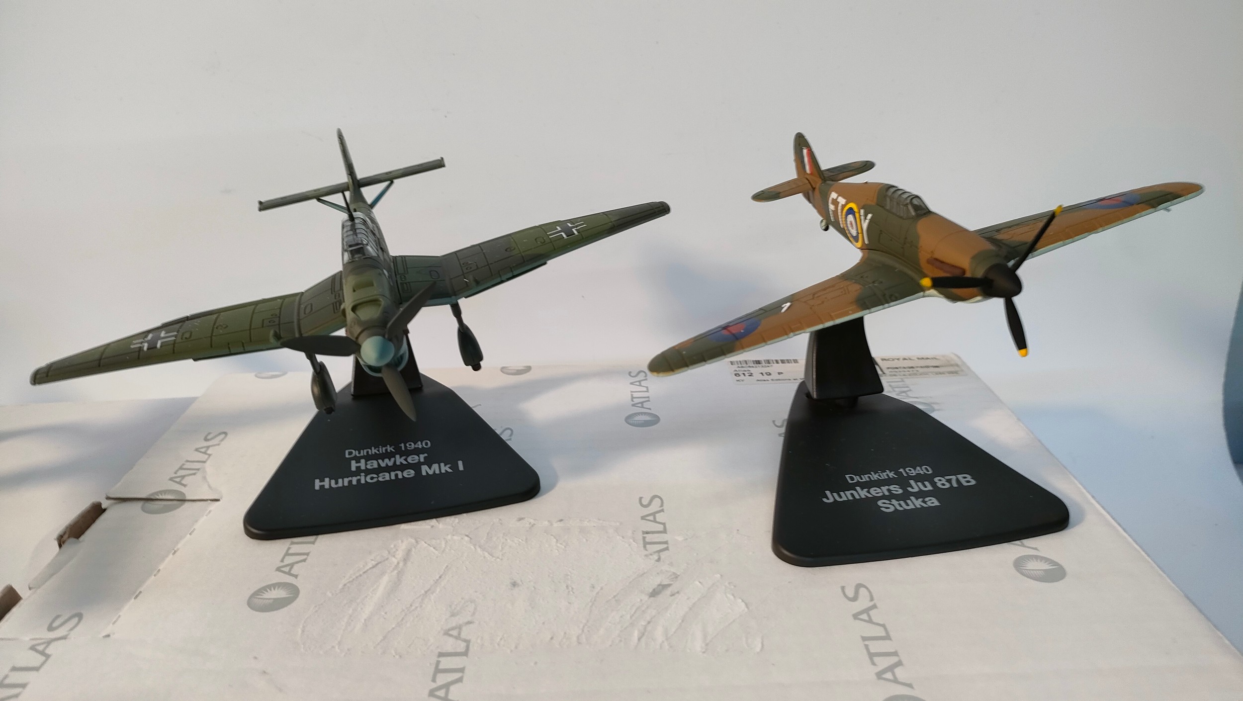 A Collection of atlas war fighter plane models; Dunkirk Junkers Jub87b, Hawker Hurricane MK1 & - Image 4 of 5
