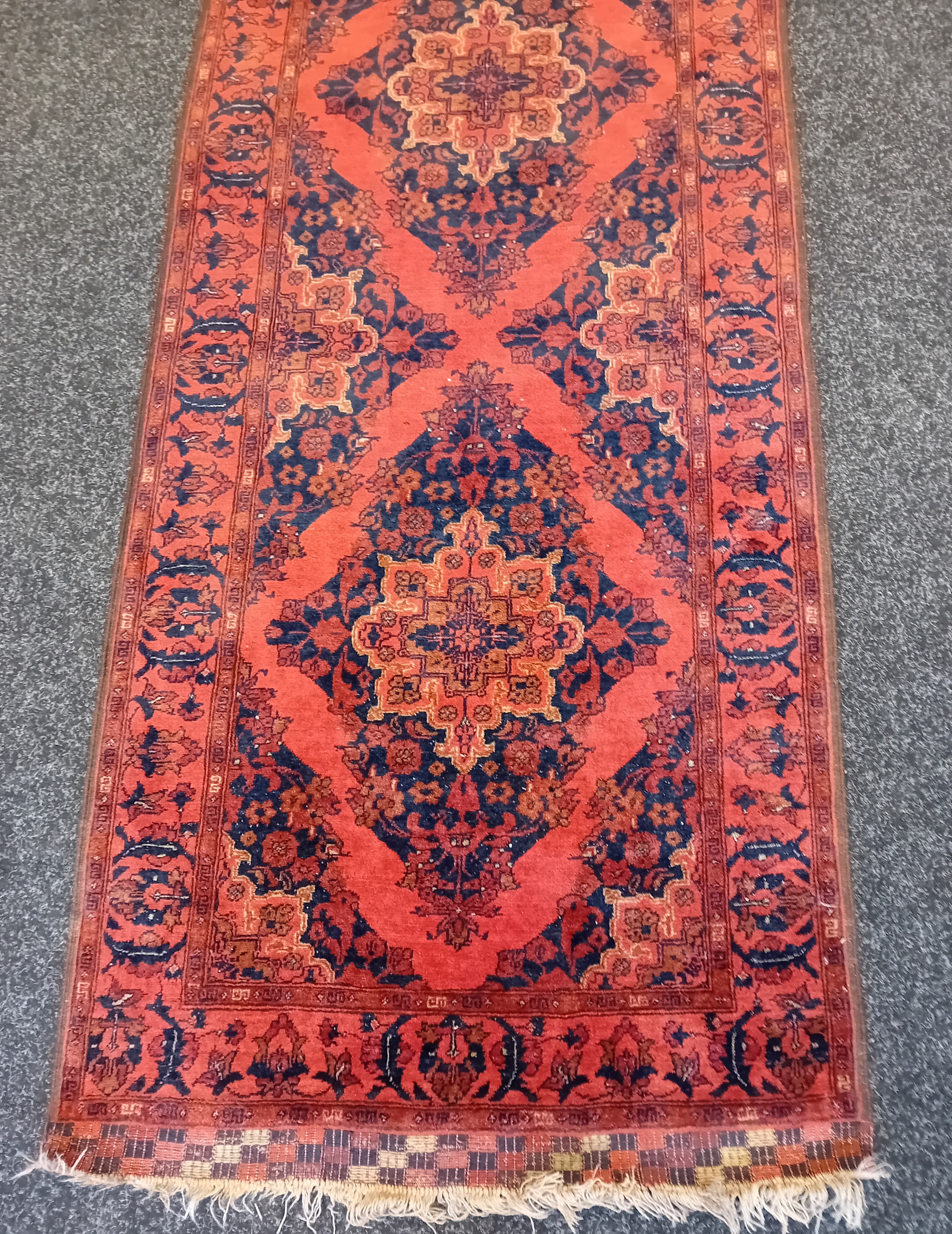 Antique red and blue hall runner [390x95cm] - Image 2 of 3