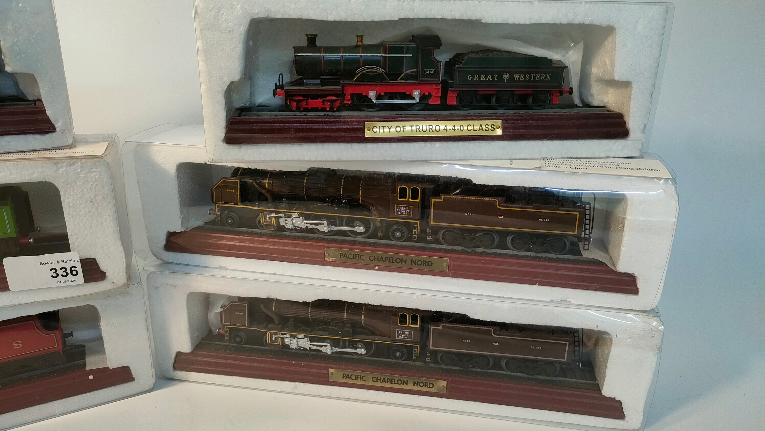 A collection of six train models; Lner ' flying scotmans & Duchess Lms on plinths - Image 2 of 3