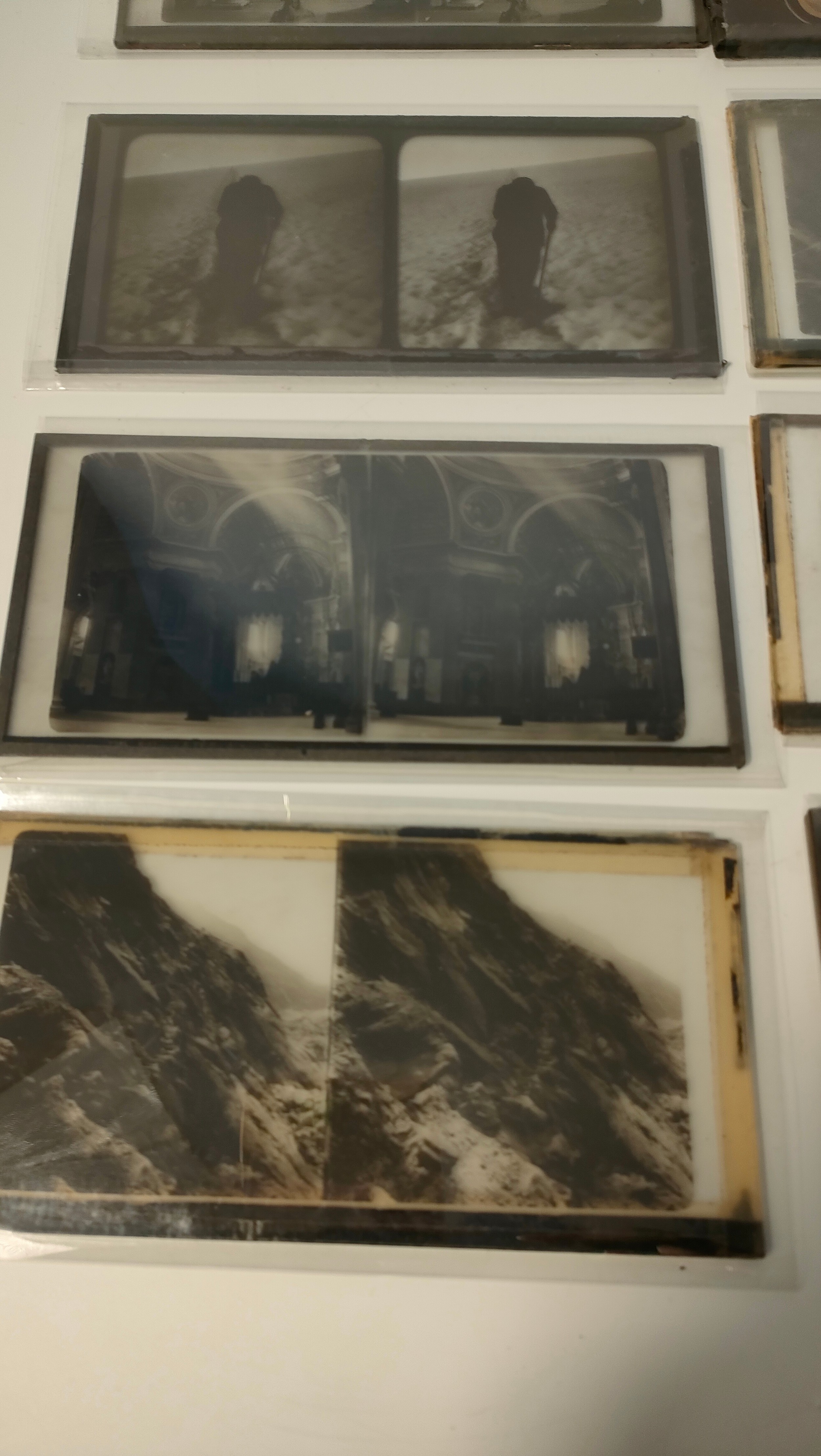 Collection of ten Victorian glass stereoviews - Image 2 of 5