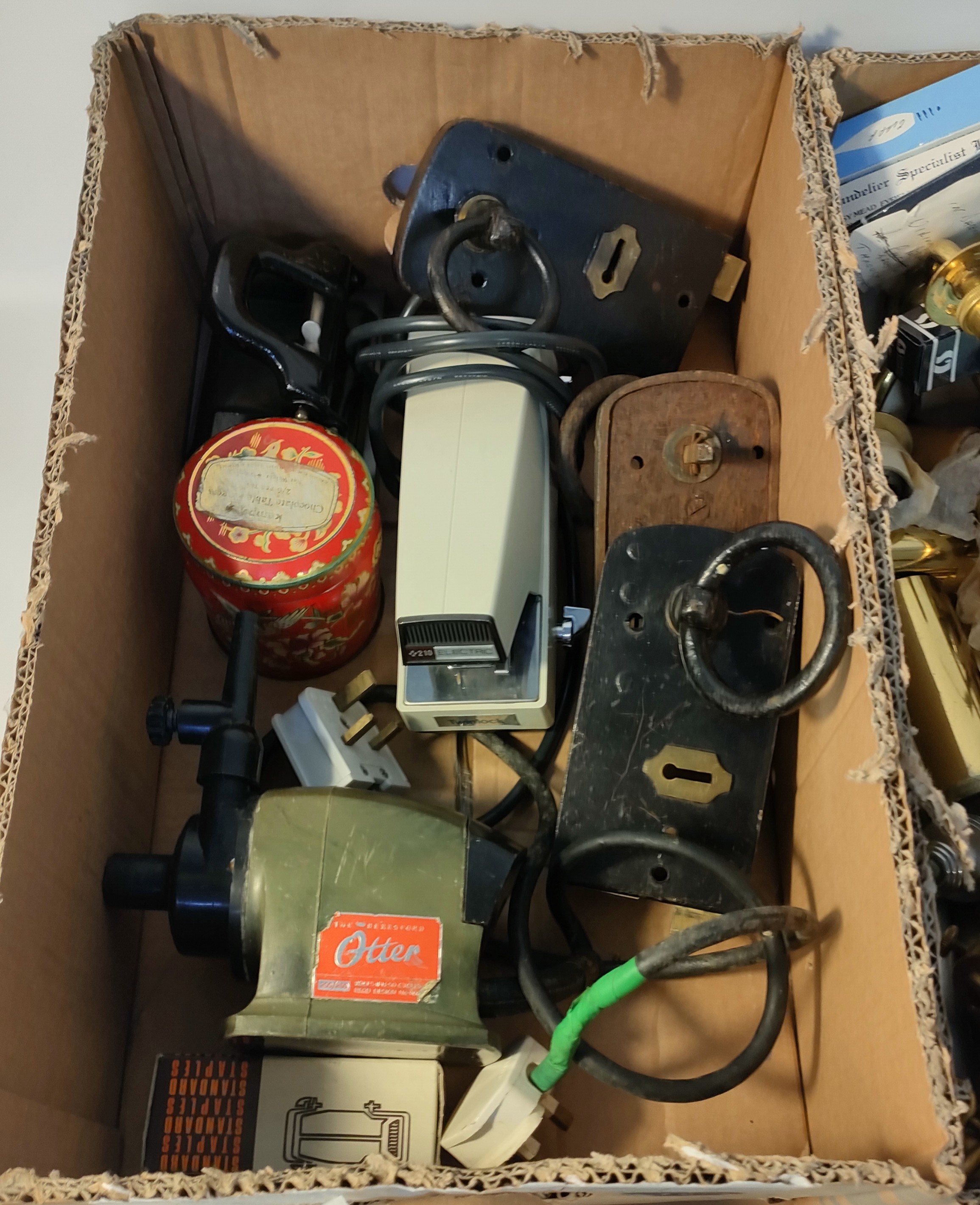 A Box of antique brass light fixtures & fittings together with A box containing antique door locks & - Image 2 of 3