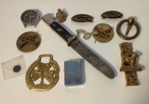 Military style dagger by Solingen Germany together with a brass Scottish horse badges, Taylor &
