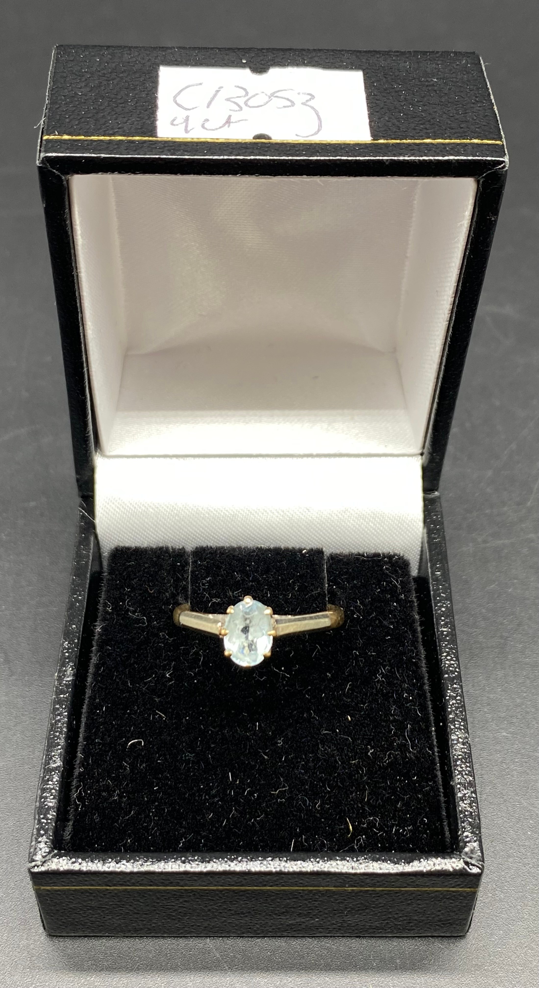 9ct gold hallmarked blue stone ring [Size L 1/2] [1.76] grams