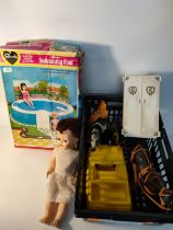 Vintage Sindy doll accessories; boxed vintage Sindy swimming pool & horses
