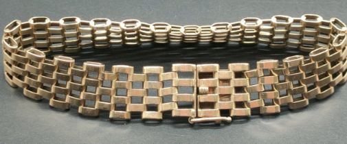 9ct gold gate bracelet [19.48g] [18cm in length]