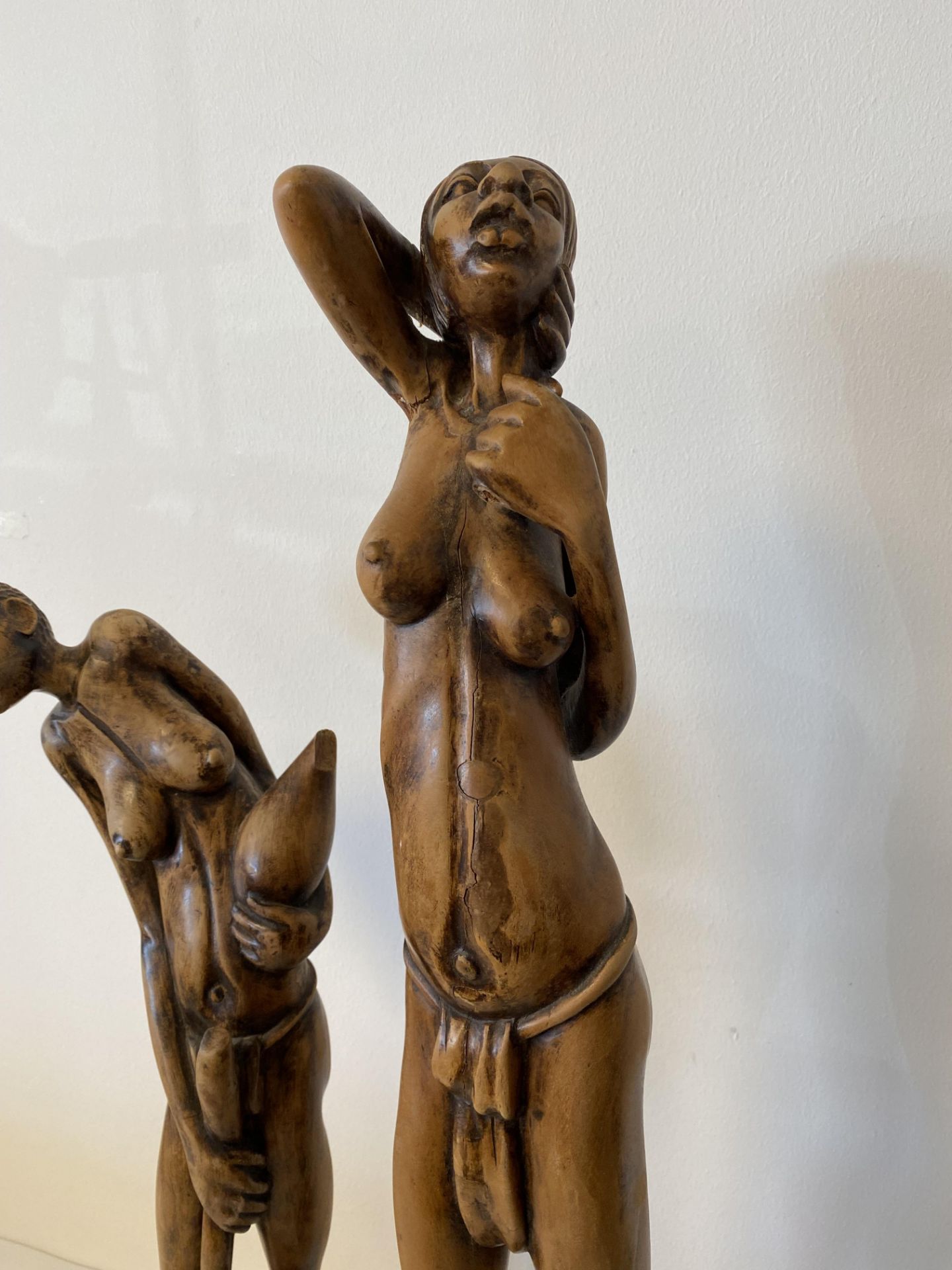 Lot de 2 sculptures Africaines en bois signé Nguliu - Image 4 of 4