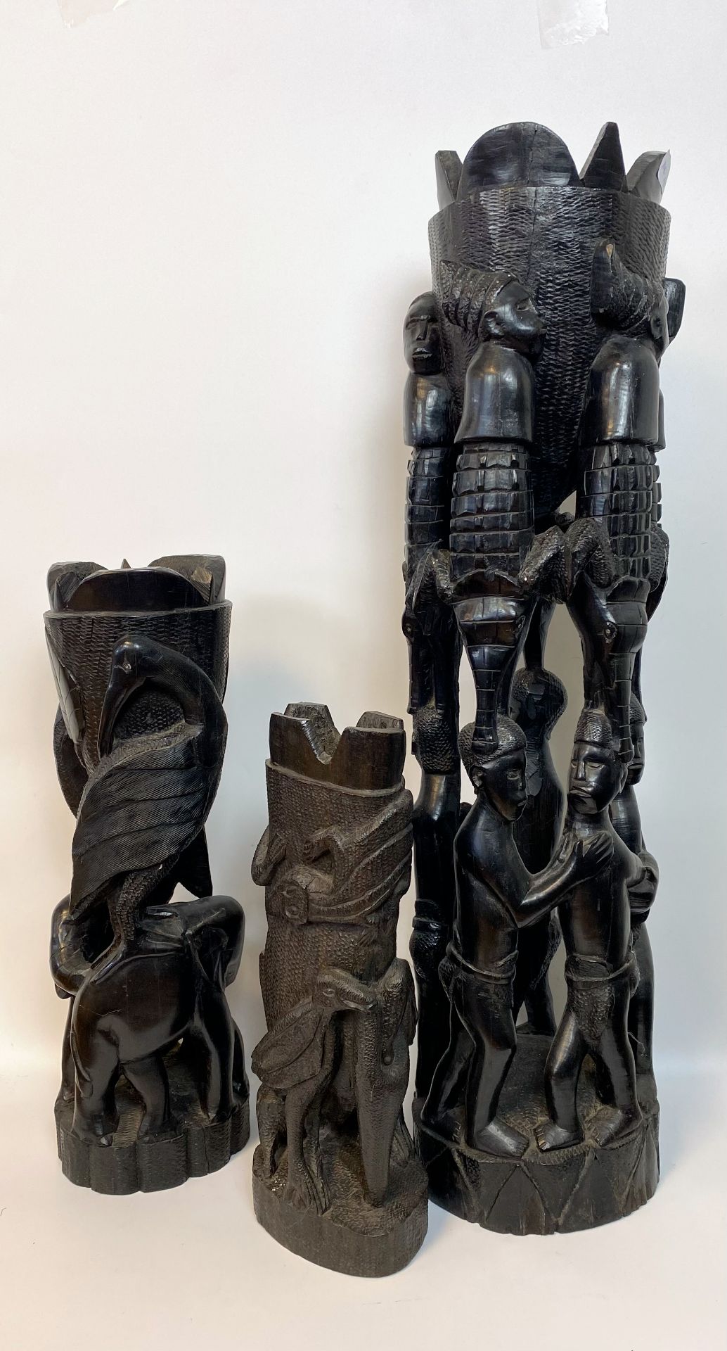 Lot de 3 sculptures en ébène 'Arbre de Vie'