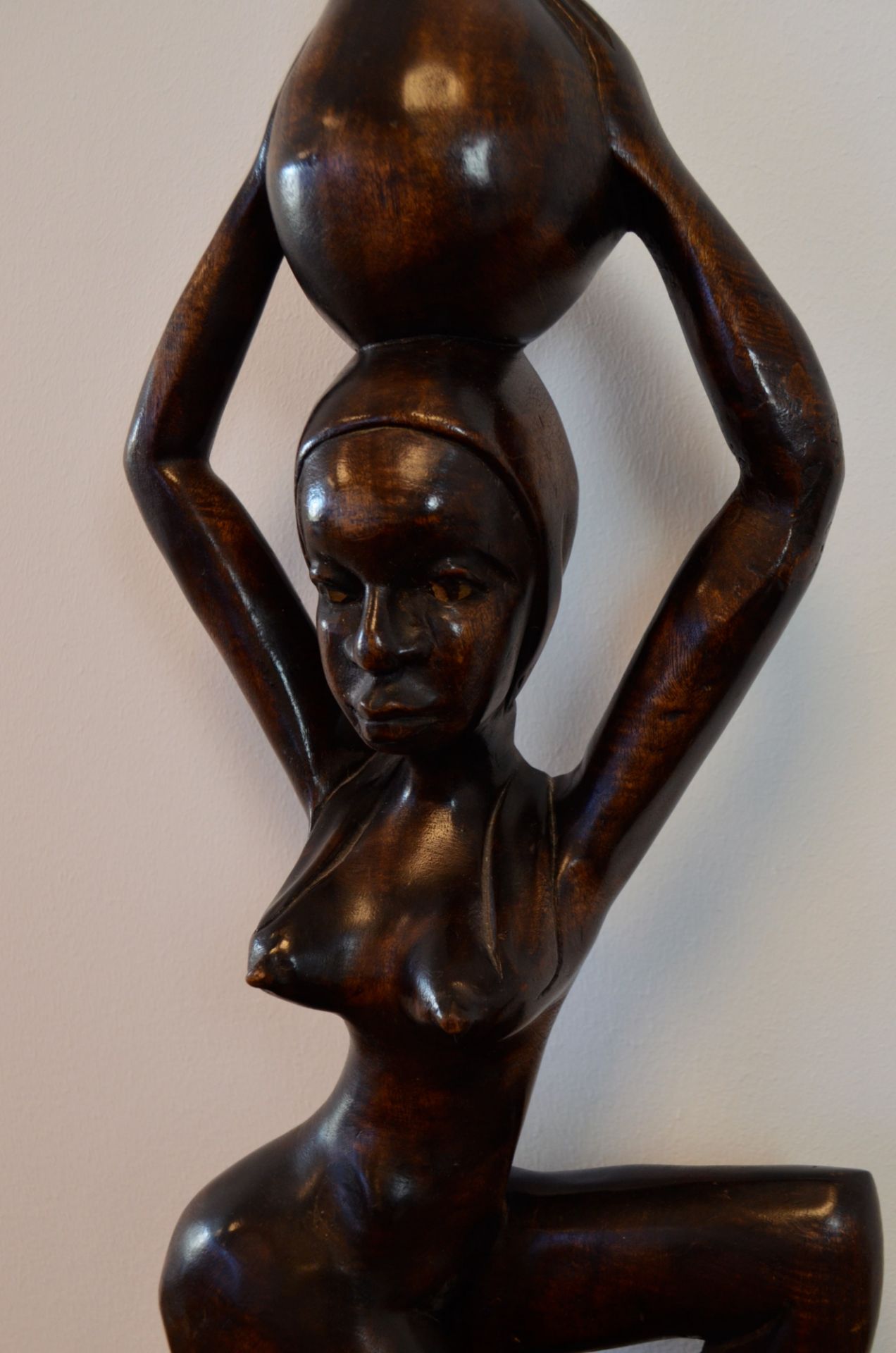 Sculpture en bois Africaine Femme eau - Bild 2 aus 2