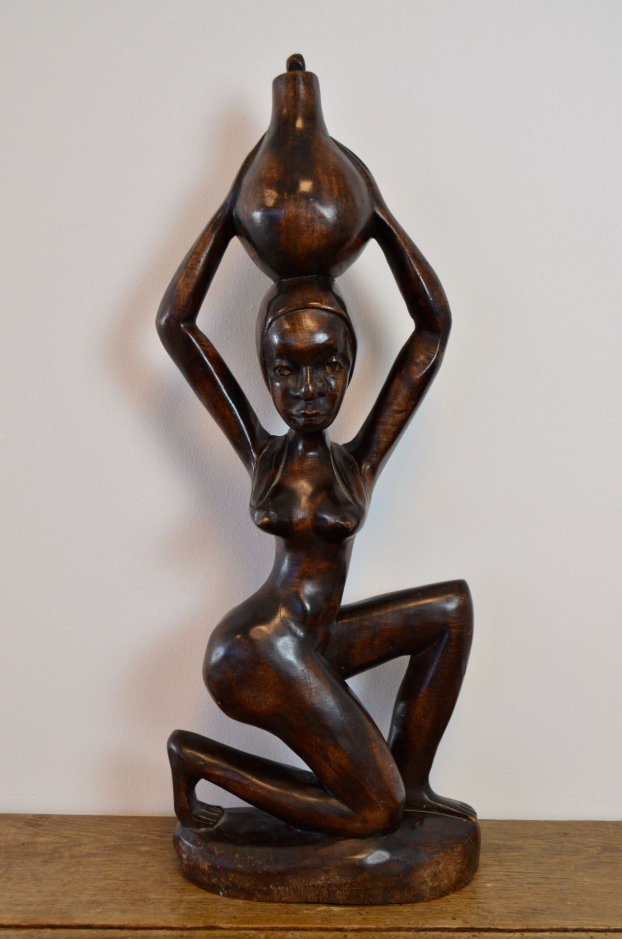 Sculpture en bois Africaine Femme eau