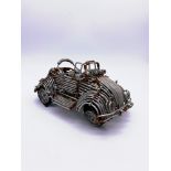 VW Beetle en fil de fer, fabrication Congo, vintage