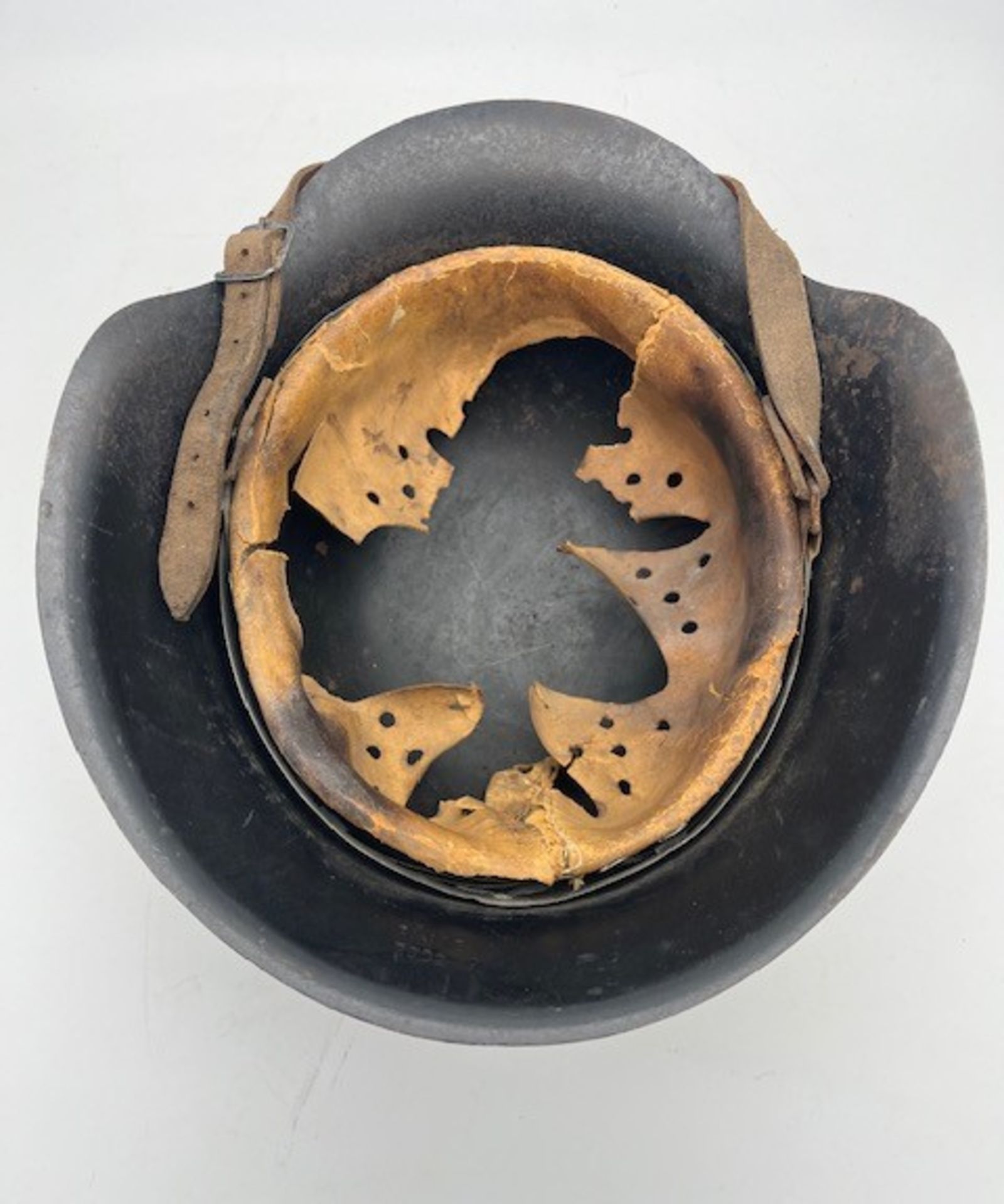 WW2 - Allemagne - casque - Image 3 of 3