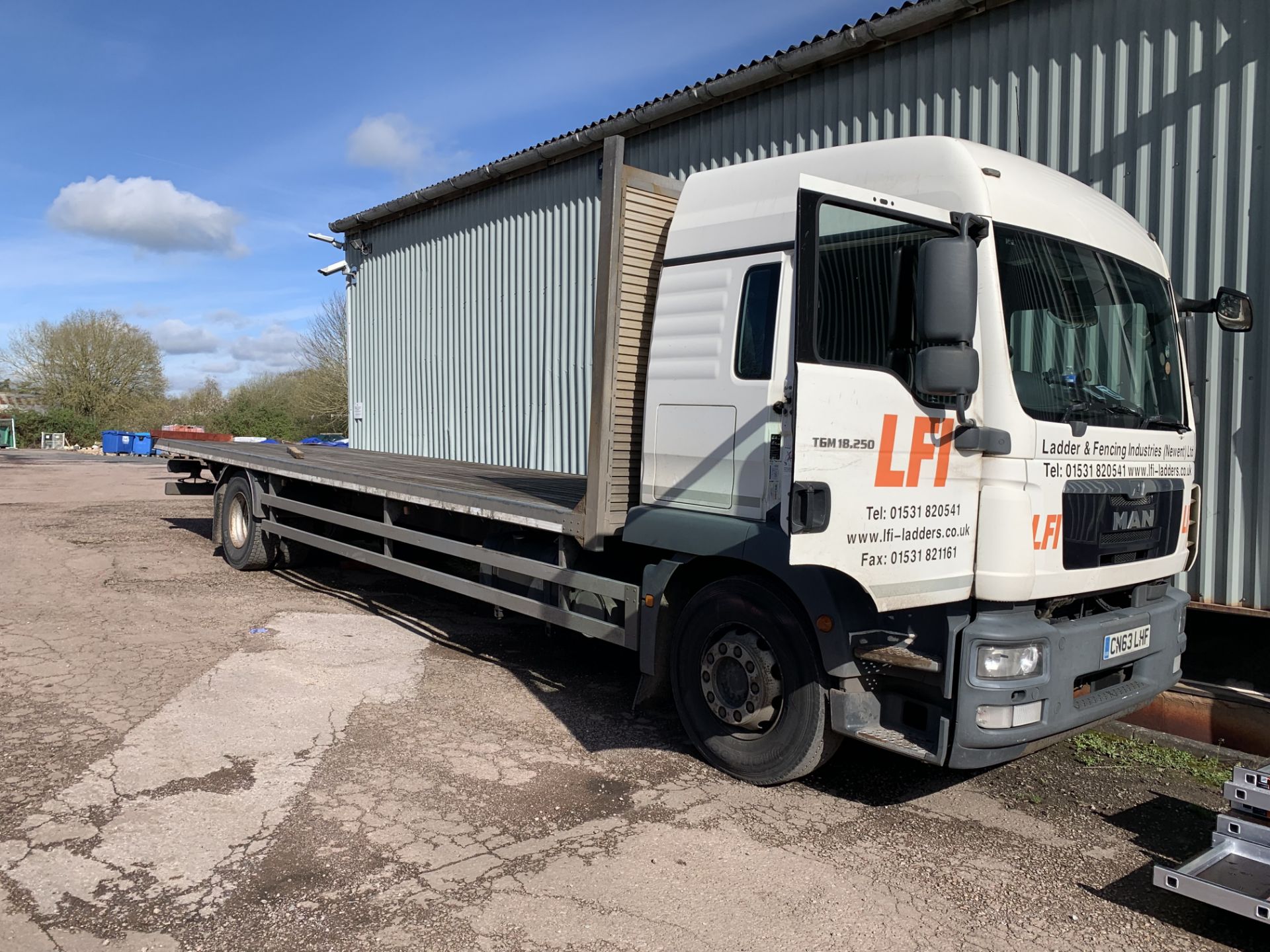 MAN TGM 18.250 8m Bed Flat Bed Lorry (Registration CN63 LHF) - Image 2 of 8