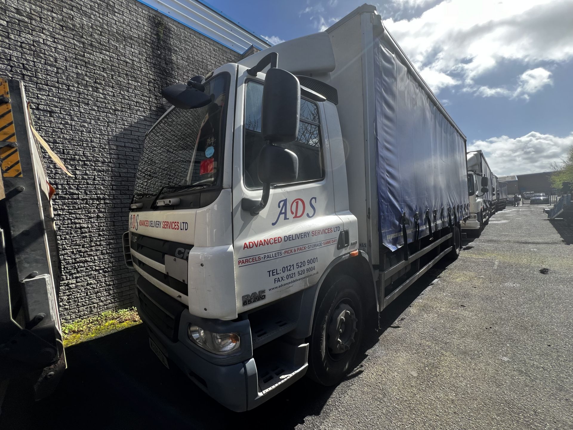 (2009) DAF FA CF65.220 18t 2-Axle Rigid Curtainside c/w Tailift, Registration MX09 FDL