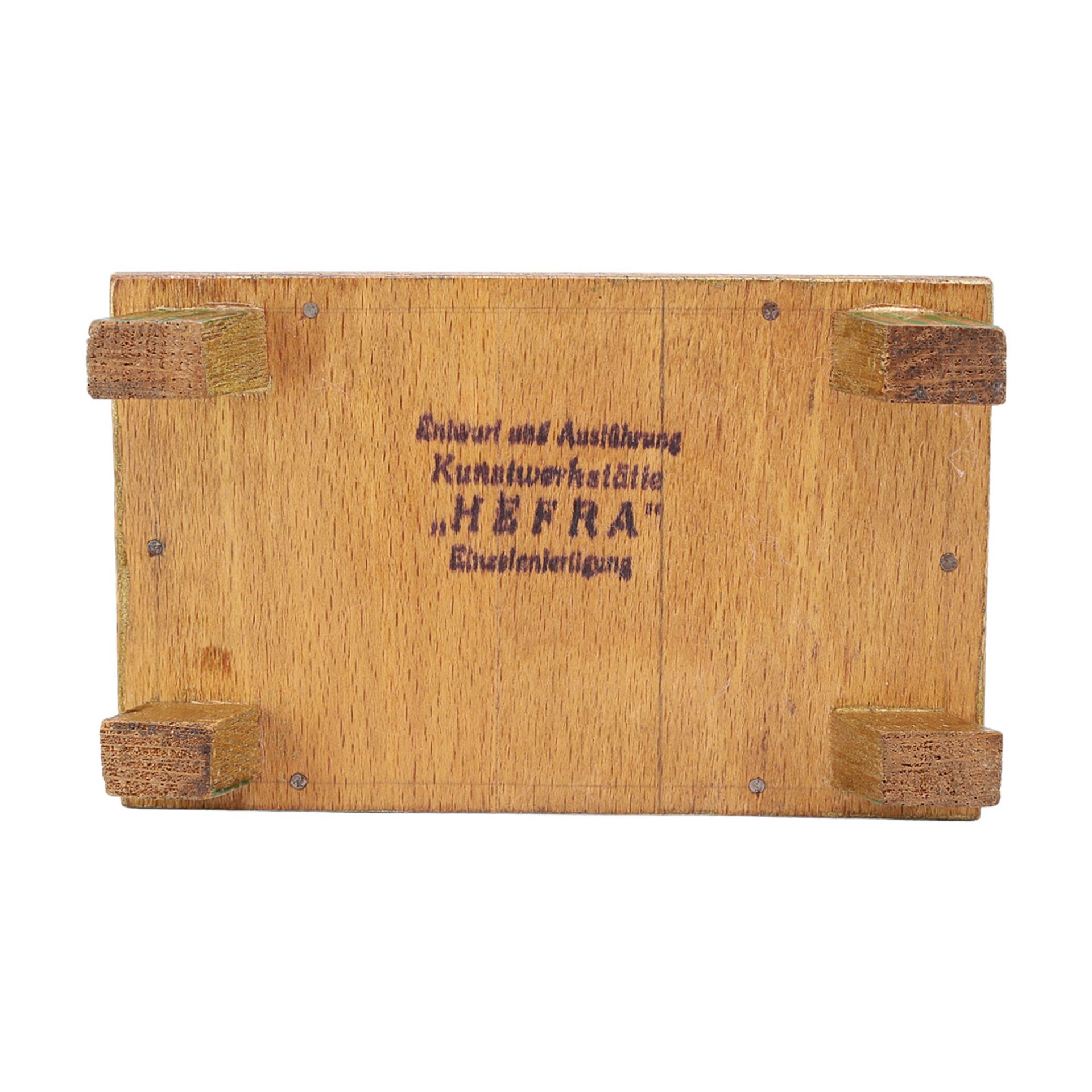 HEFRA Art Workshop casket - Image 3 of 3