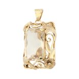 Floral pendant with citrine