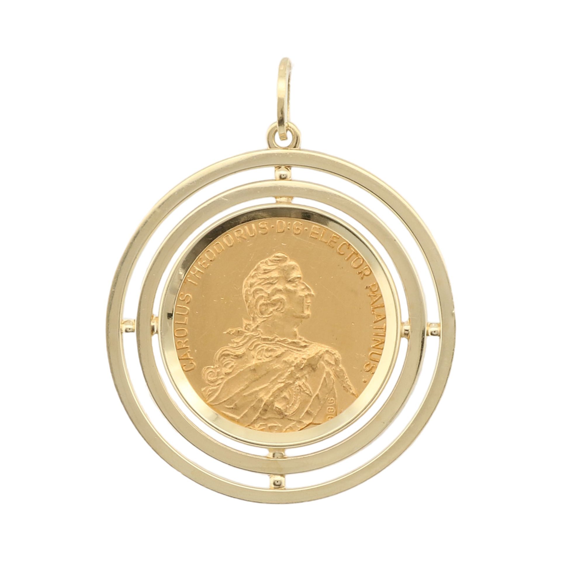 Pendant with medal