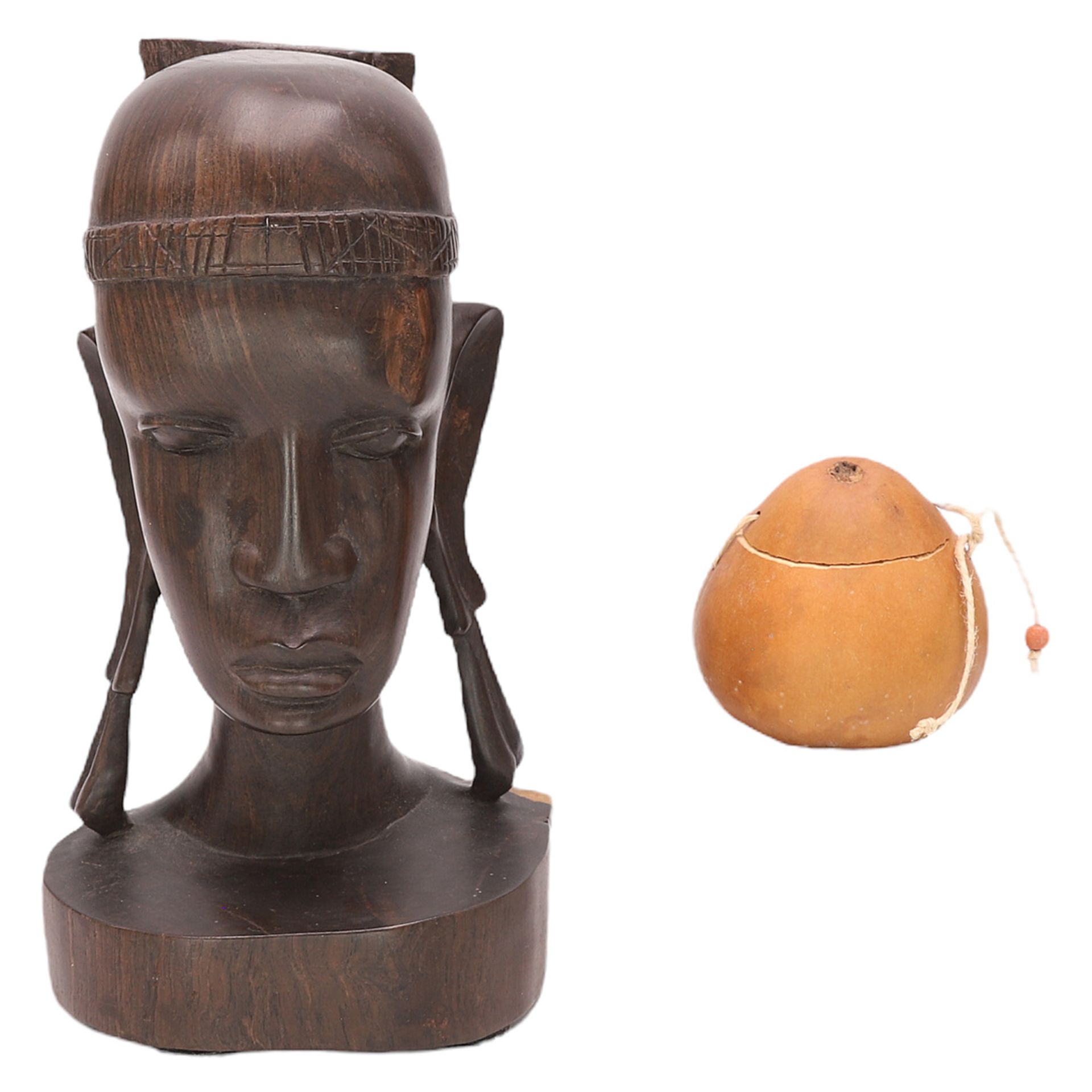 Female bust and calabash