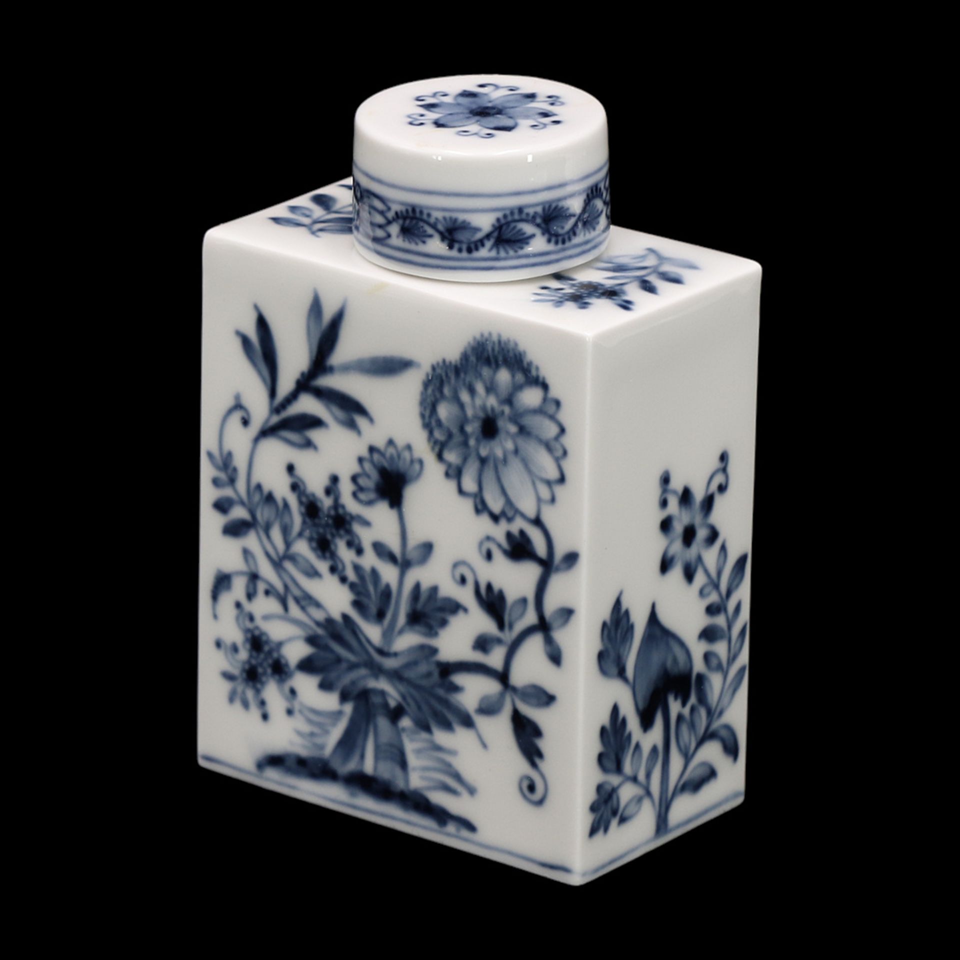 Meissen tea caddy with onion pattern, 1985 - Image 2 of 4