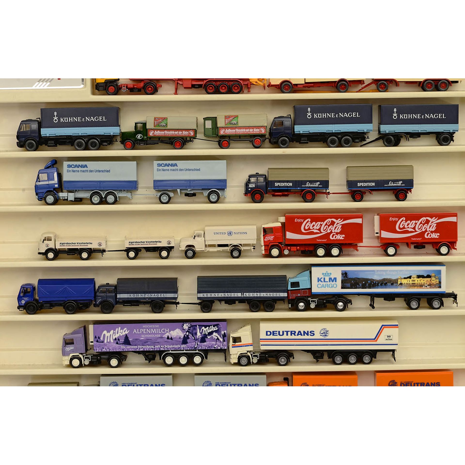 Large Collection of 1:87 Scale Model Trucks - Bild 9 aus 10