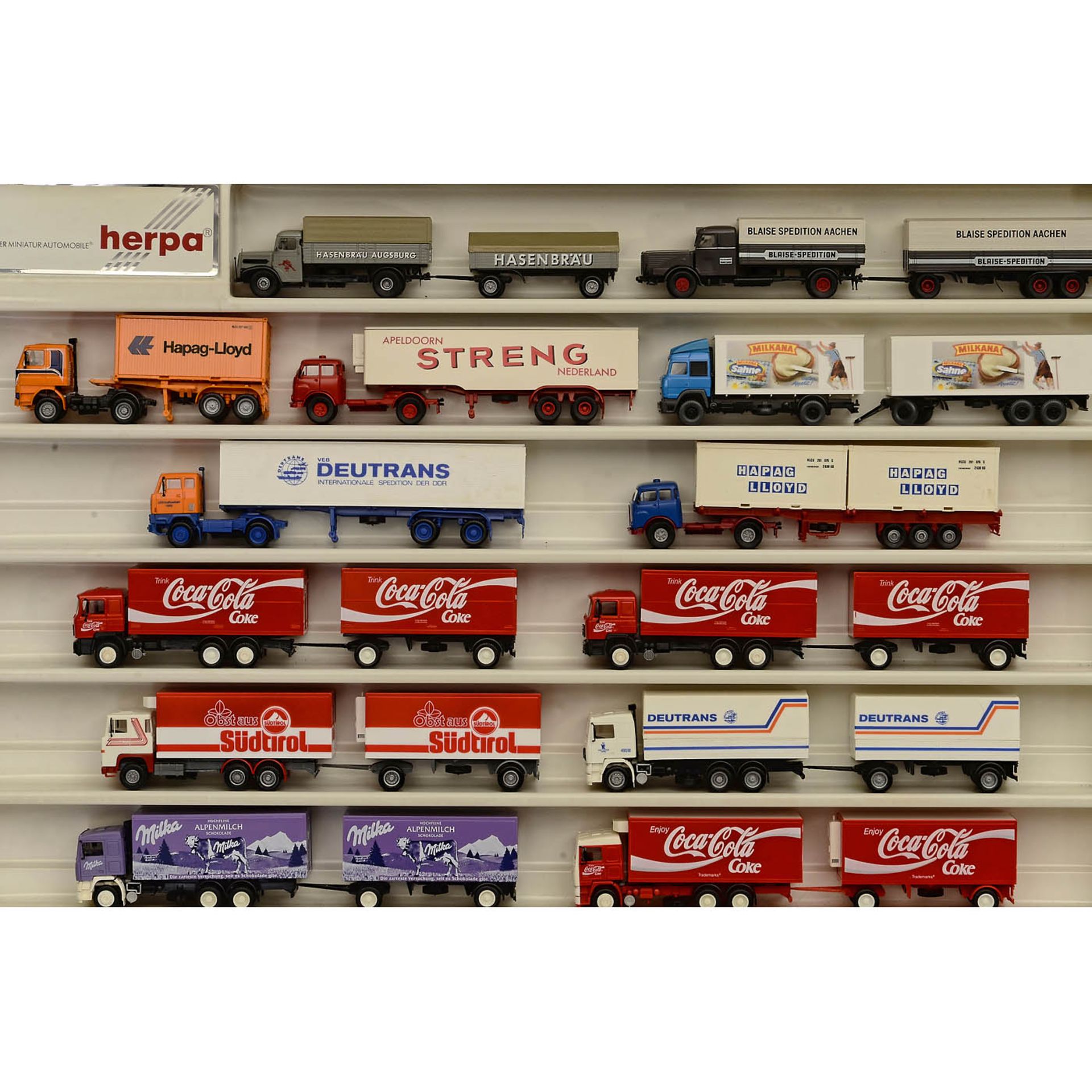 Large Collection of 1:87 Scale Model Trucks - Bild 3 aus 9