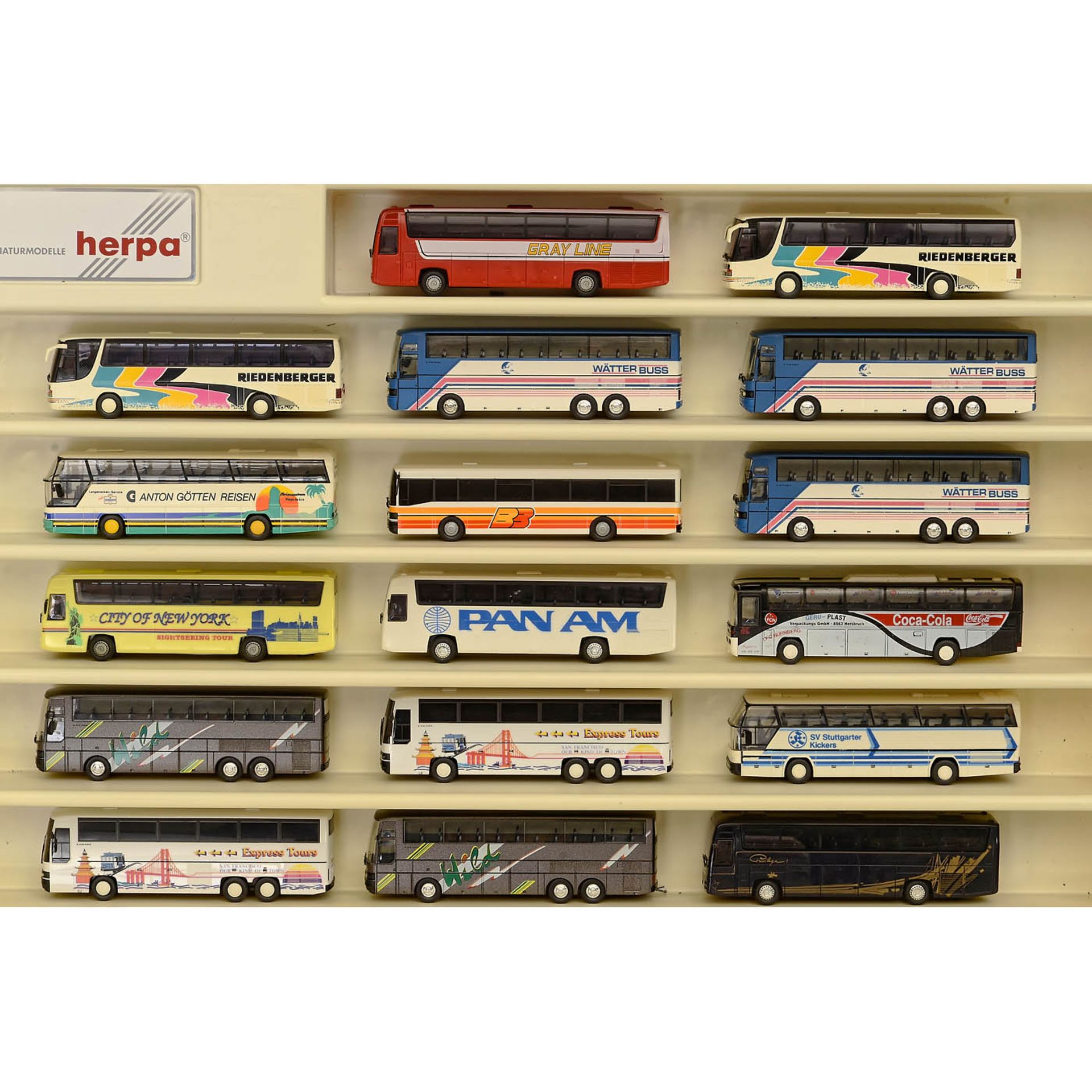 Large Collection of 1:87 Scale Model Buses - Image 3 of 9