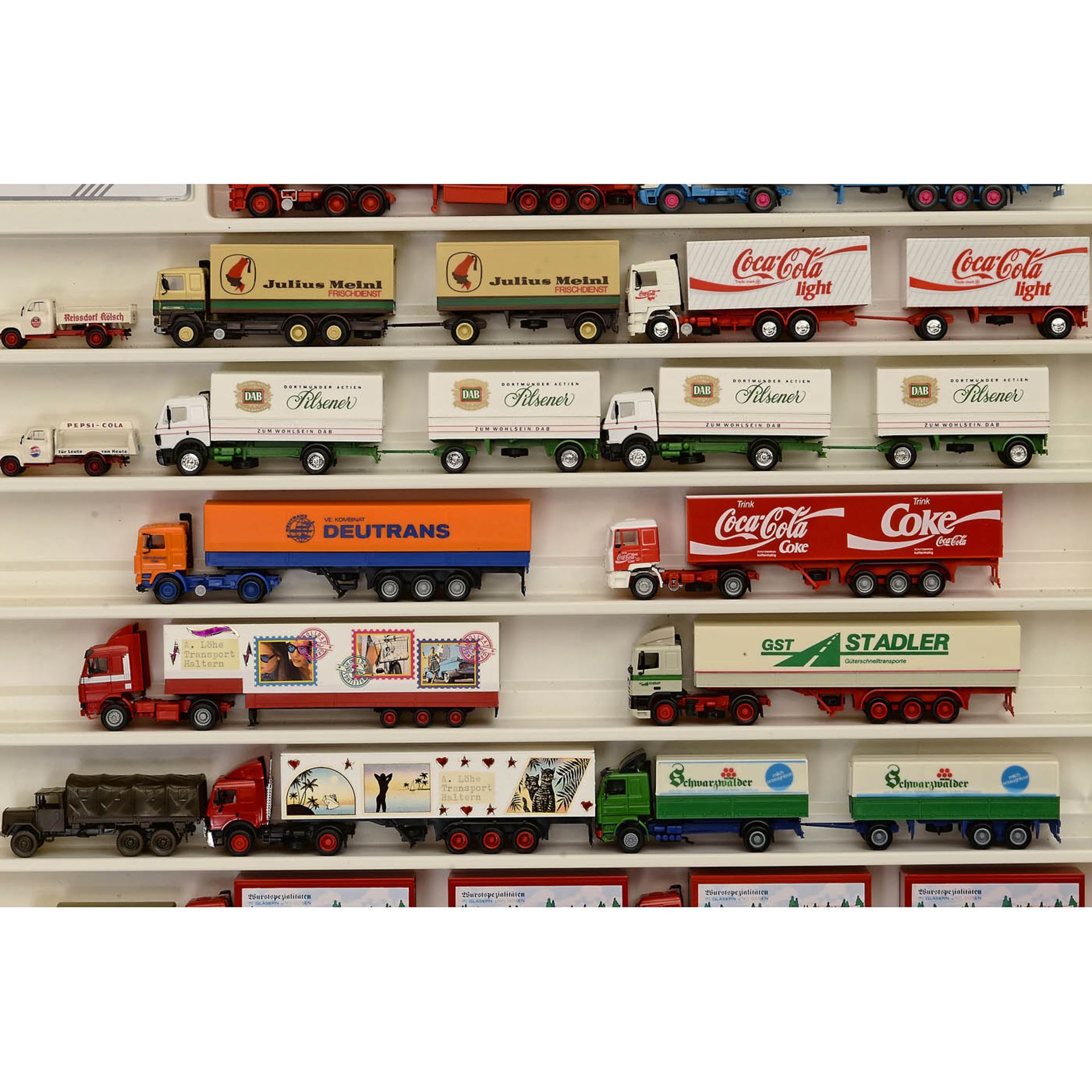 Large Collection of 1:87 Scale Model Trucks - Image 5 of 9