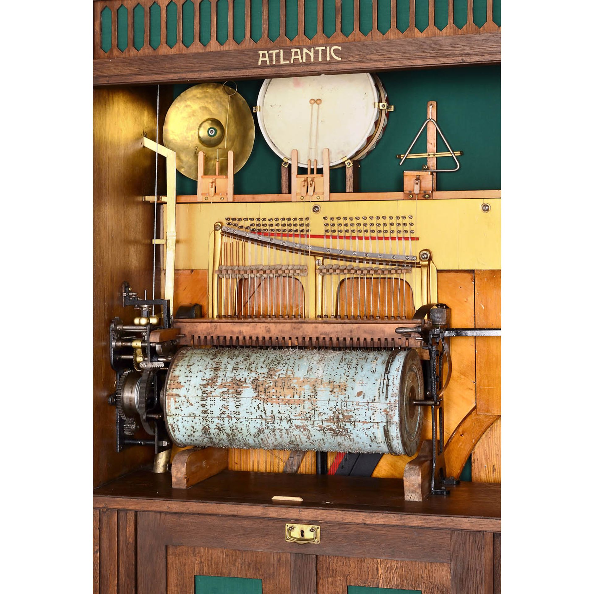 Atlantic Barrel Orchestrion, c. 1910 - Image 4 of 4