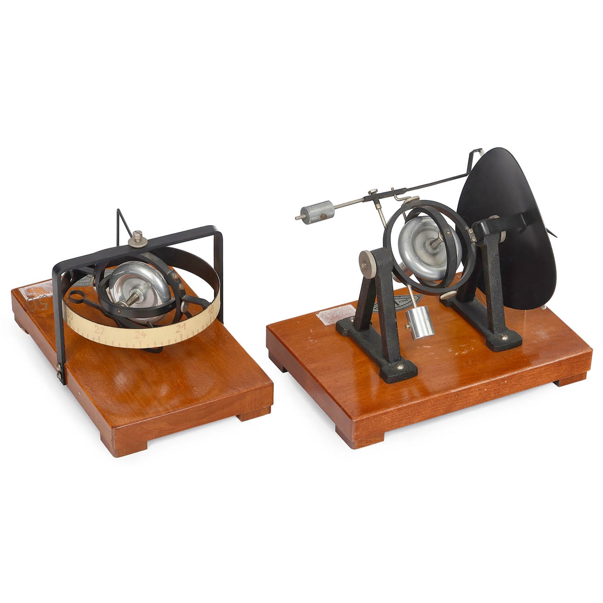 2 Gyroscopic Demonstration Apparatuses, c. 1930 - Bild 2 aus 2