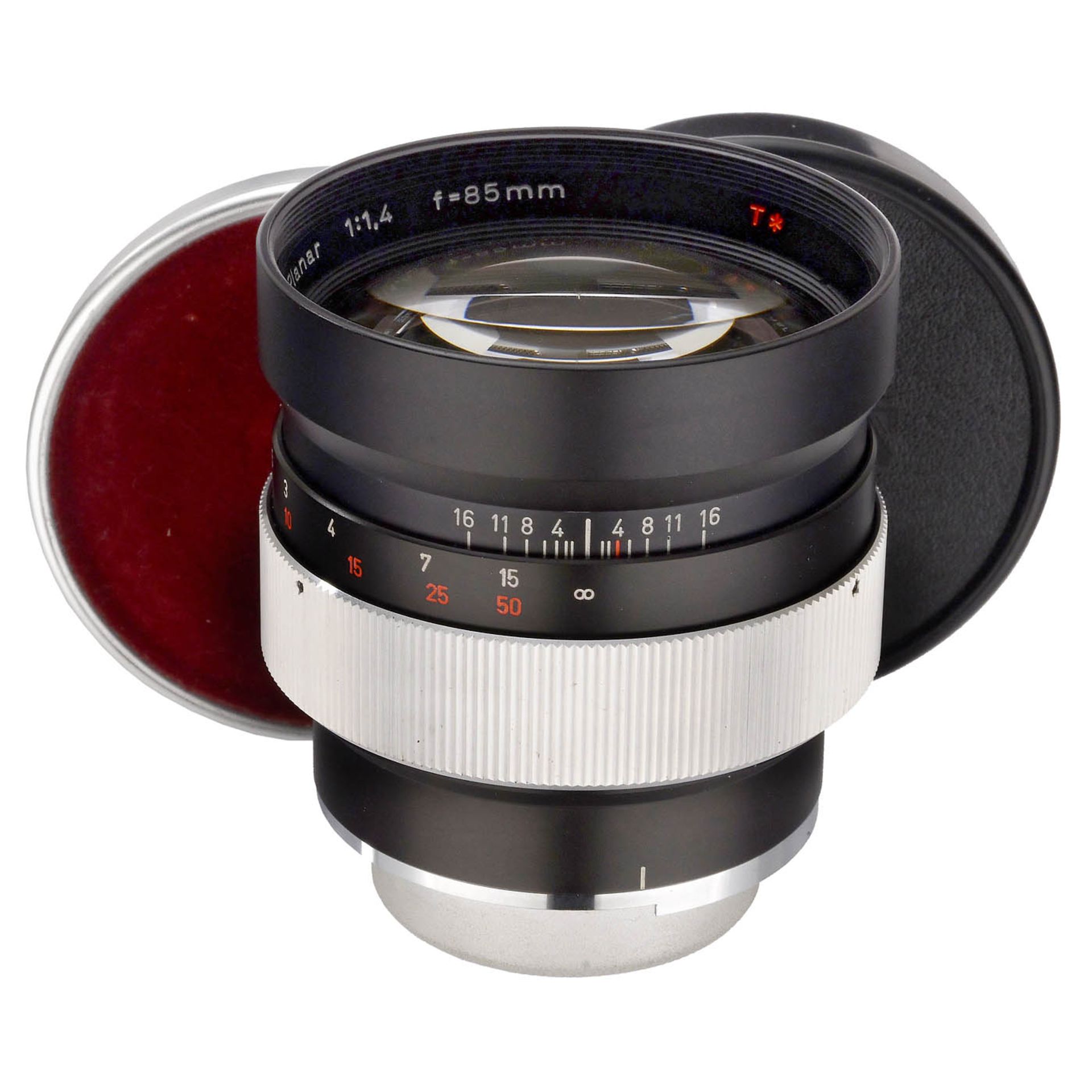 Planar 1.4/85 mm Lens for the Contarex