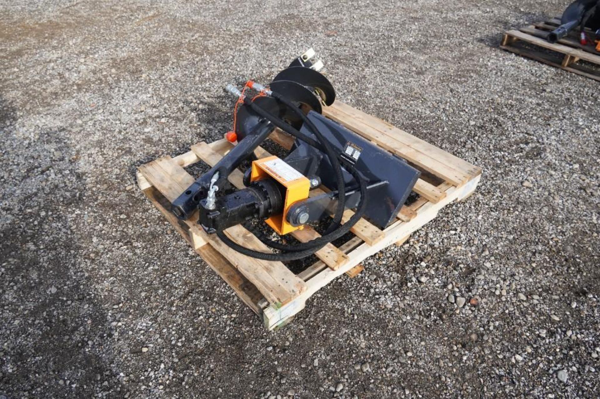 New Mini Skid Steer Wolverine Auger Drive and Bit Attachment - Image 2 of 4
