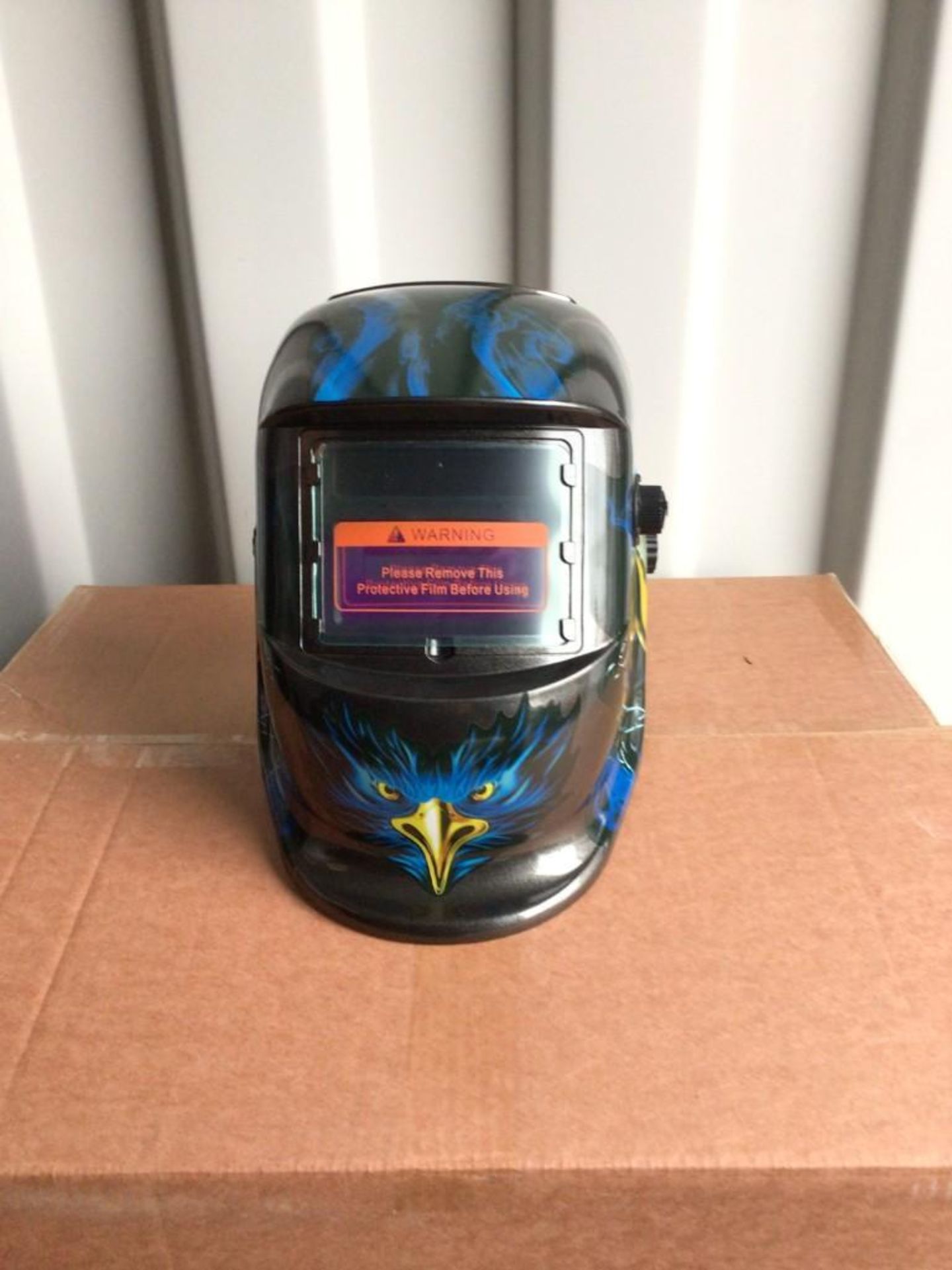 New Auto Darkening Welding Helmet - Image 7 of 7