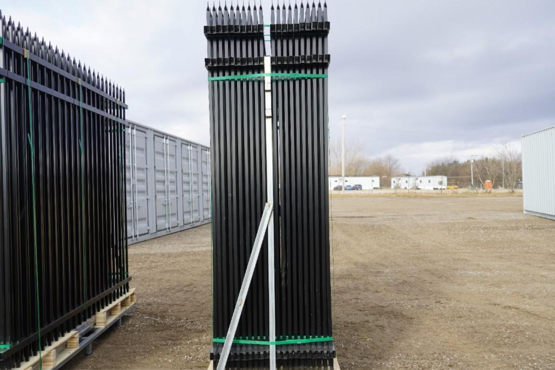 New Heavy Duty Welded Steel Fence - Bild 5 aus 8
