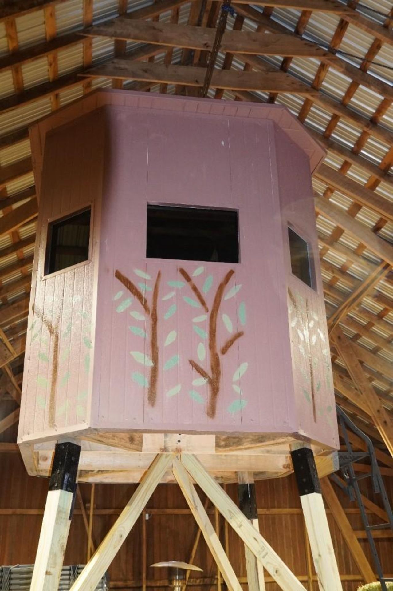 New Hunting Blind - Image 6 of 15