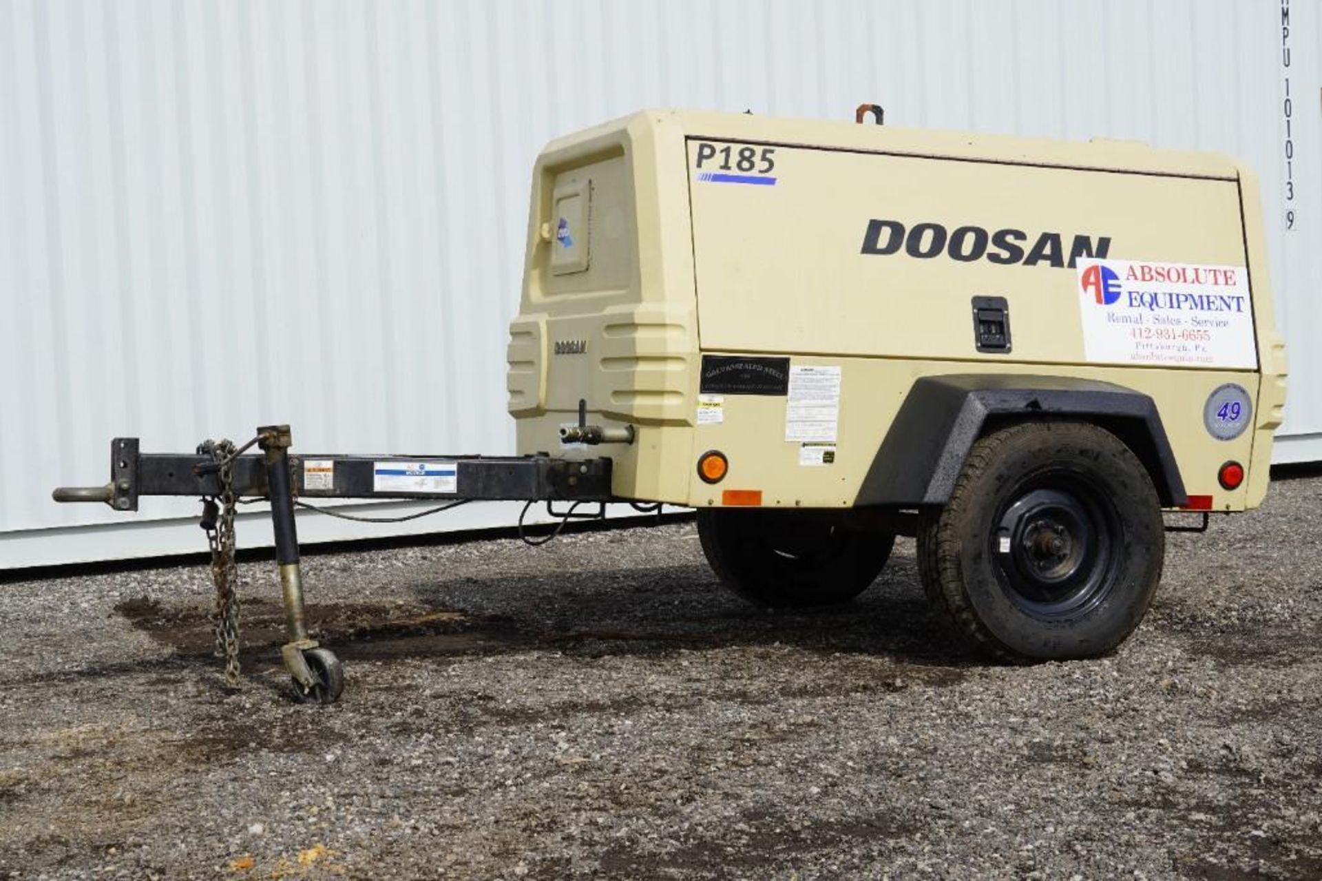 2015 Doosan P185 Screw Air Compressor