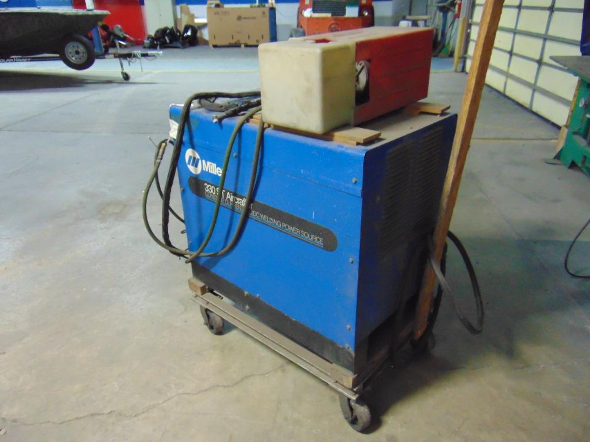 Miller 330ST Aircrafter Tig Welder - Image 2 of 8