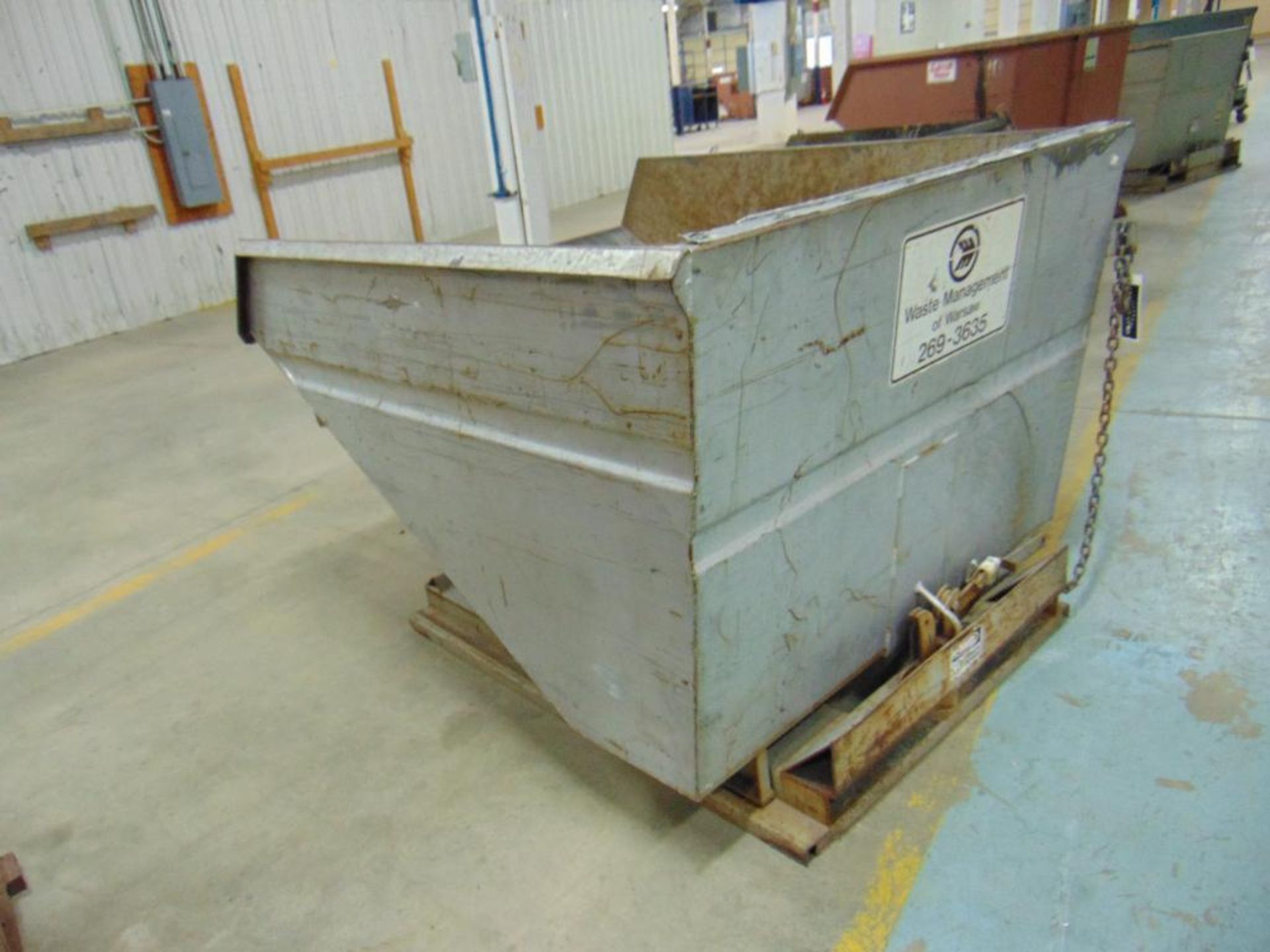 2 Yard Self Dumping Hopper* - Image 2 of 5