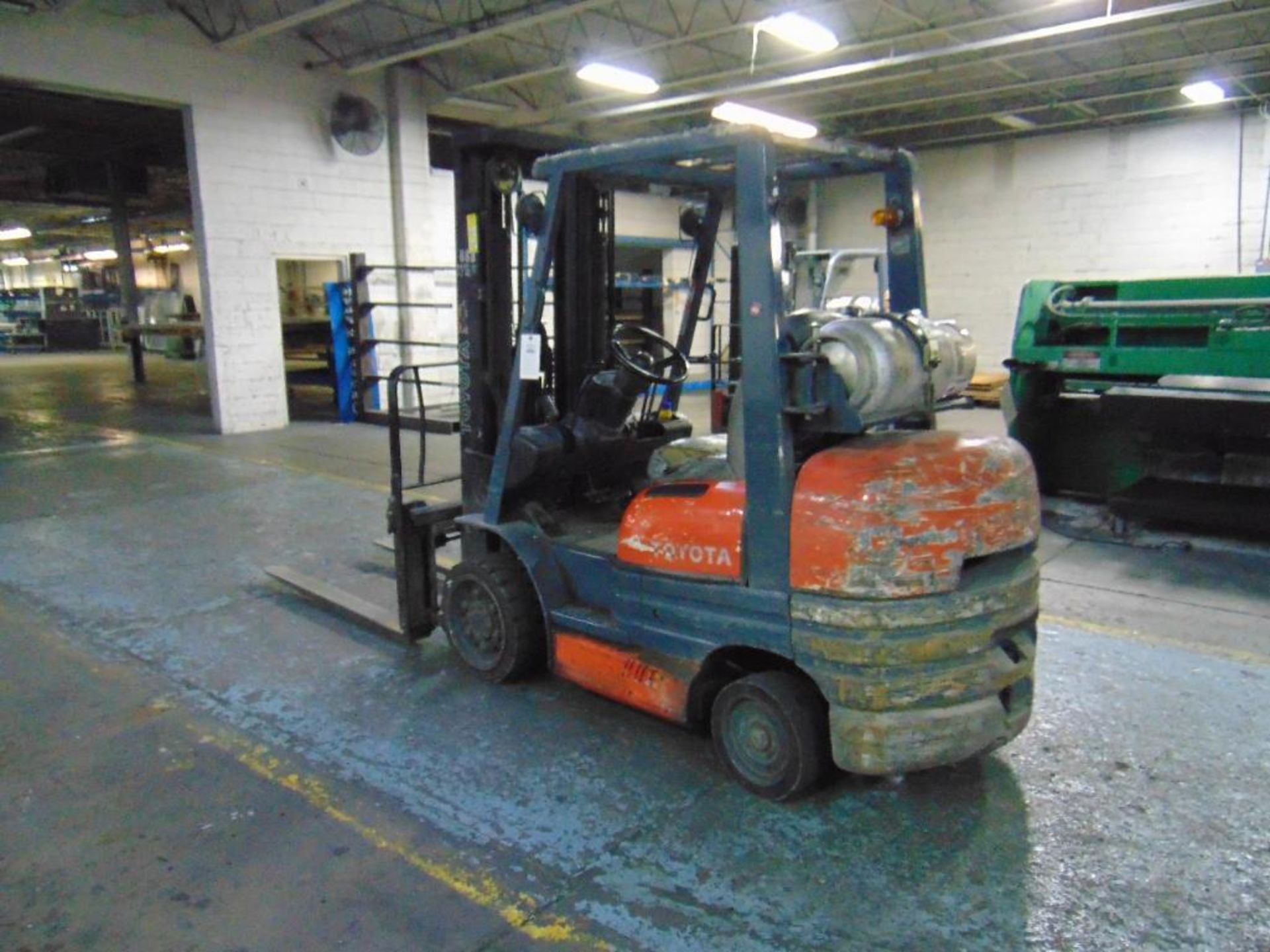 Toyota 52-6FGCU30 Forklift - Image 8 of 18